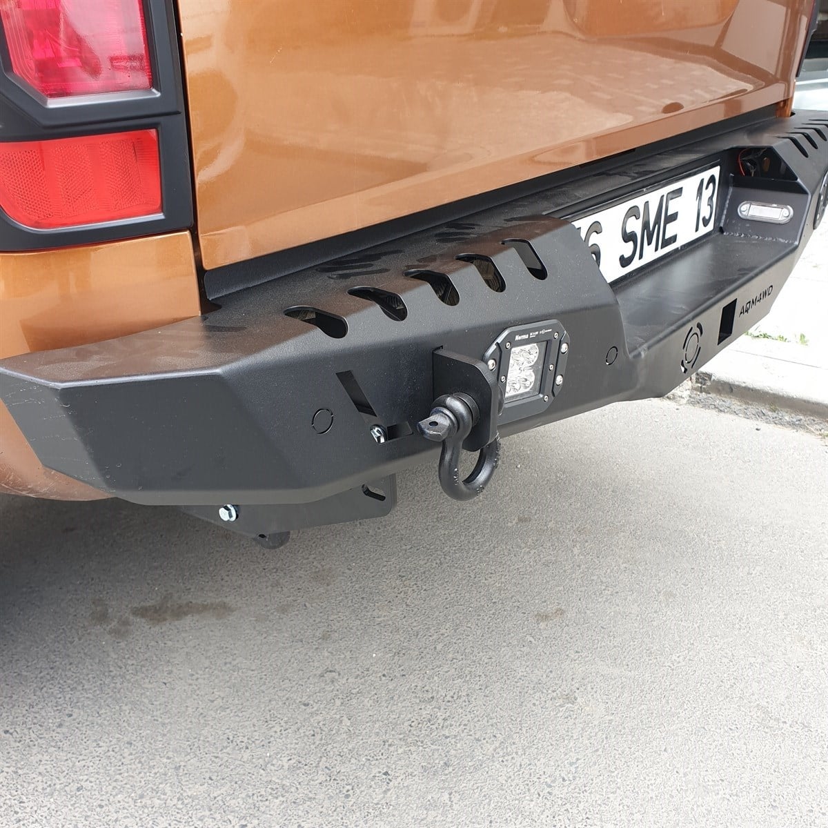 Nissan Navara Arka Demir Tampon (Off Road Arka Demir Tampon)