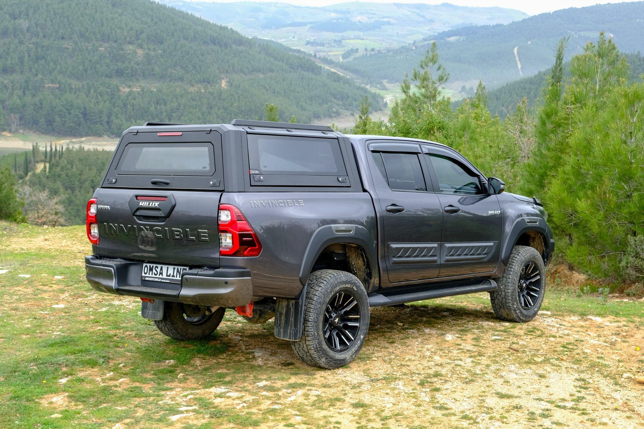 Toyota Hilux Camlı Kabin Paslanmaz Çelik