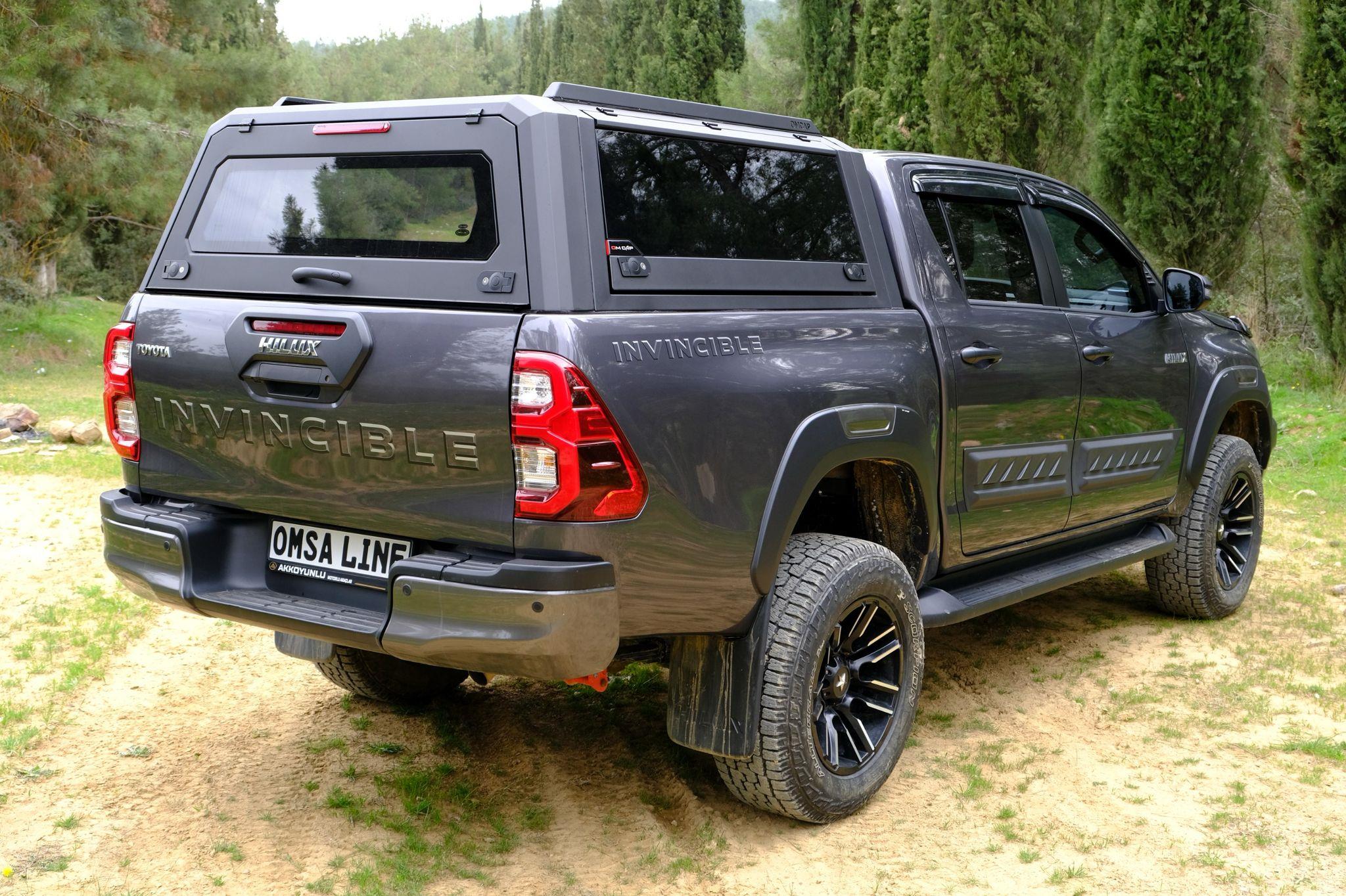 Toyota Hilux Camlı Kabin Paslanmaz Çelik