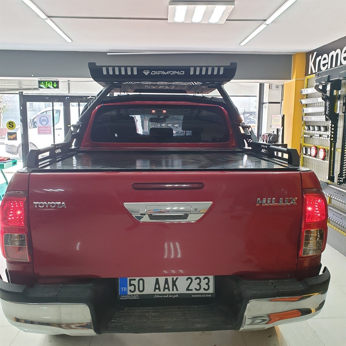 Toyota Hilux Kasa Üstü Sepetli Rollbar 
