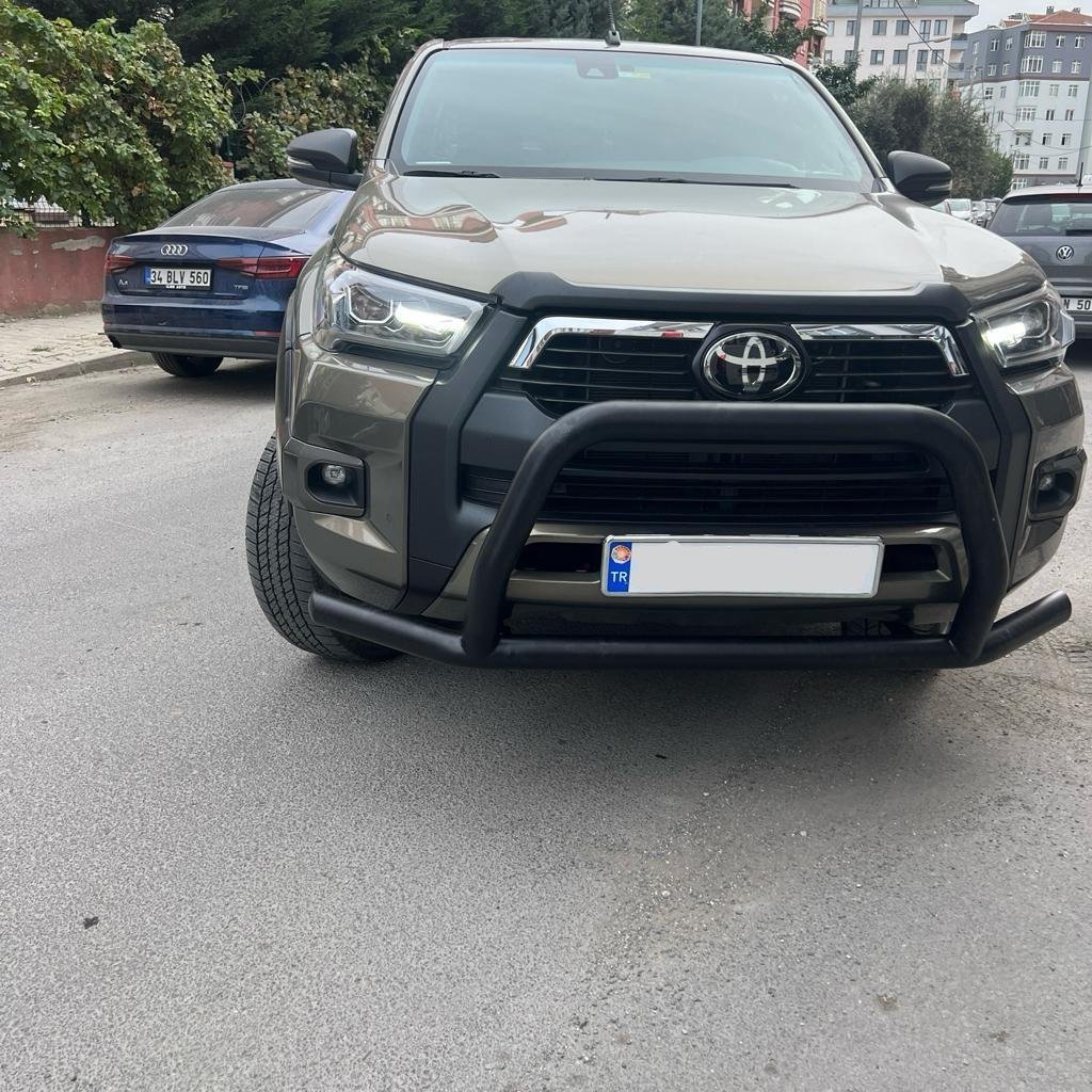 Toyota Hilux Ön Koruma Demiri (Siyah PST15)