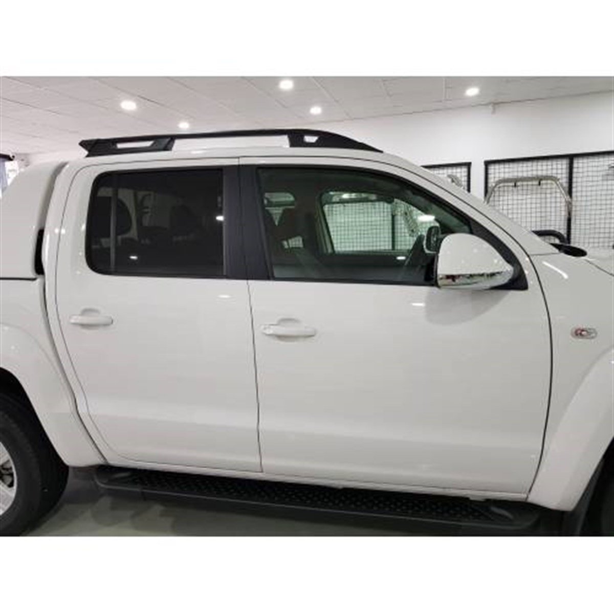 Toyota Hilux Tavan Çıtası Rayı 2 parça Siyah Gri