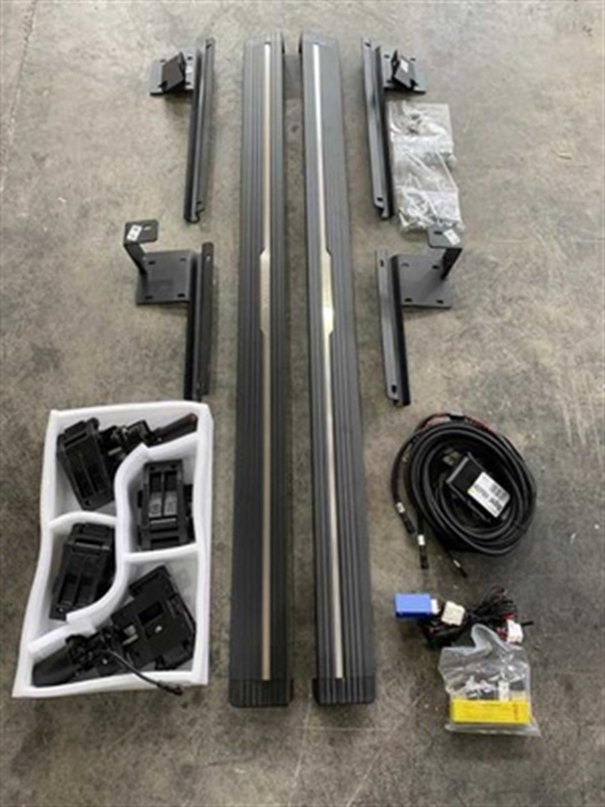 Volkswagen Amarok 2016+ Elektrikli Yan Basamak