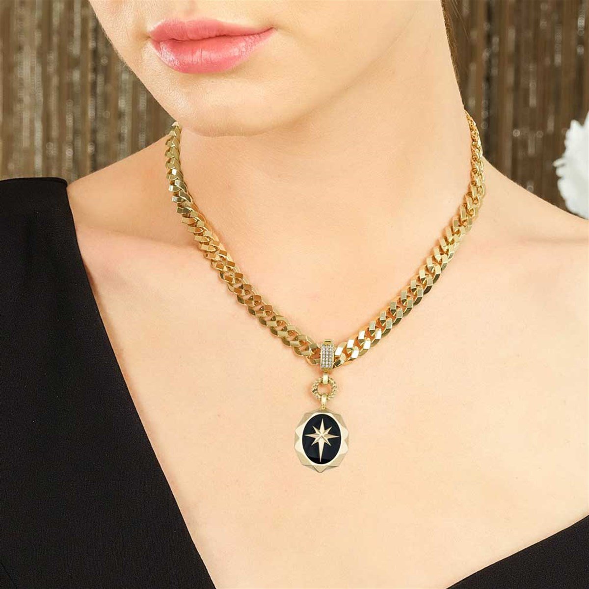 Siyah Mineli Kuzey Yıldızı Kolye Ucu Charm