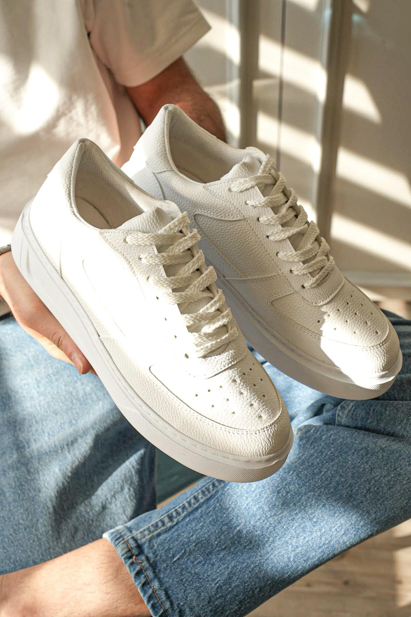 Beyaz Deri Erkek Sneaker (AYKB11)