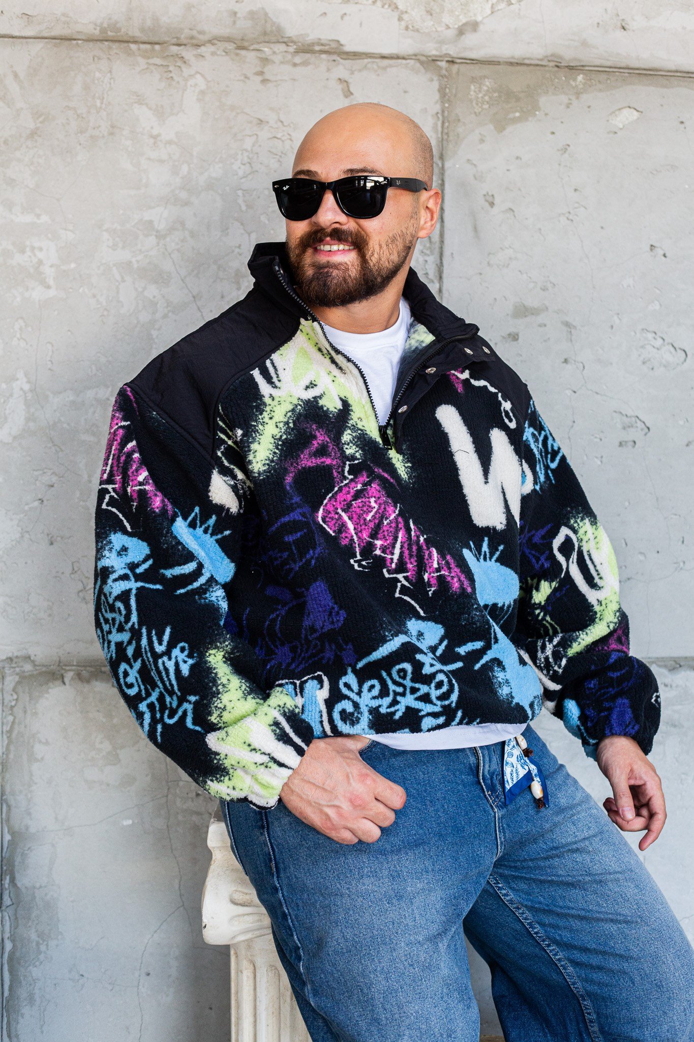 Grafiti Desenli Yarım Fermuarlı Erkek Peluş Sweatshirt (SVTS99)