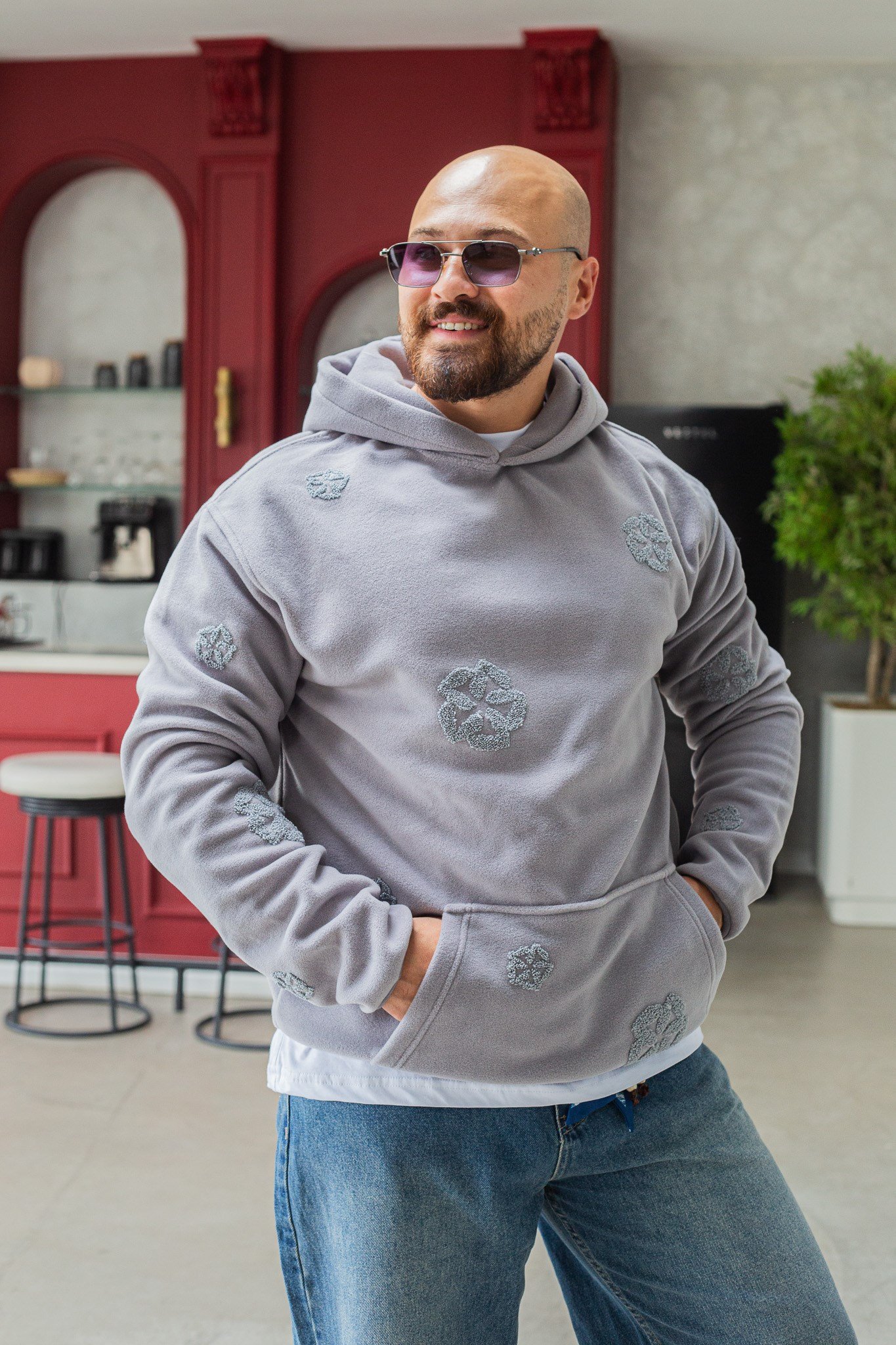 Kanguru Cepli Rahat Kesim Nakışlı Polar Sweatshirt (SVTG95)