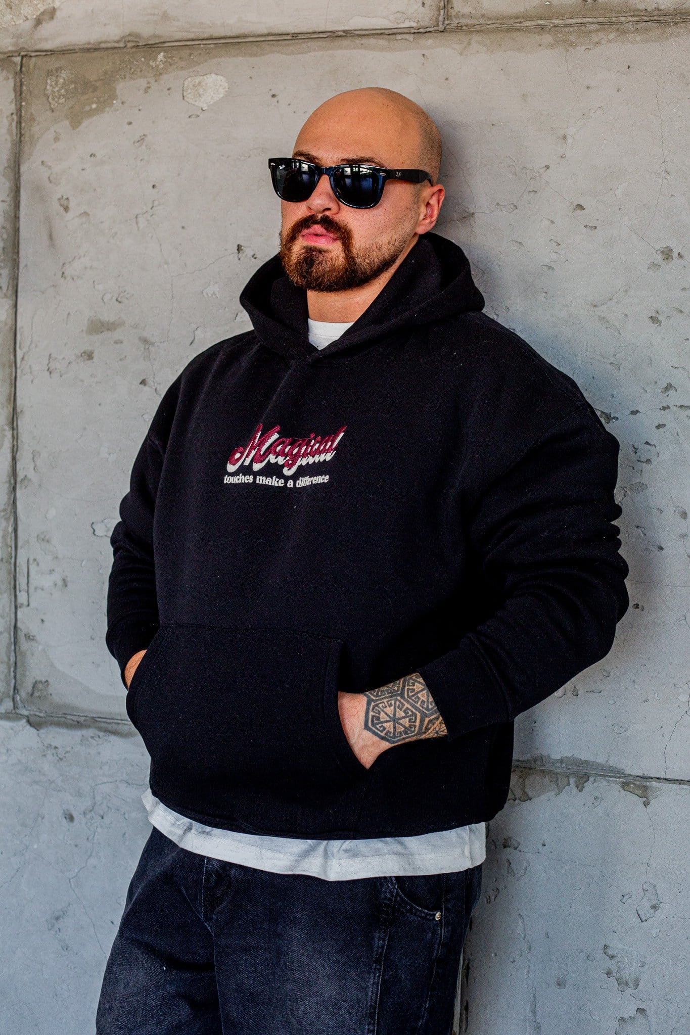 Kelebek Motifli Kanguru Cepli Rahat Kesim Sweatshirt (SVTS114)