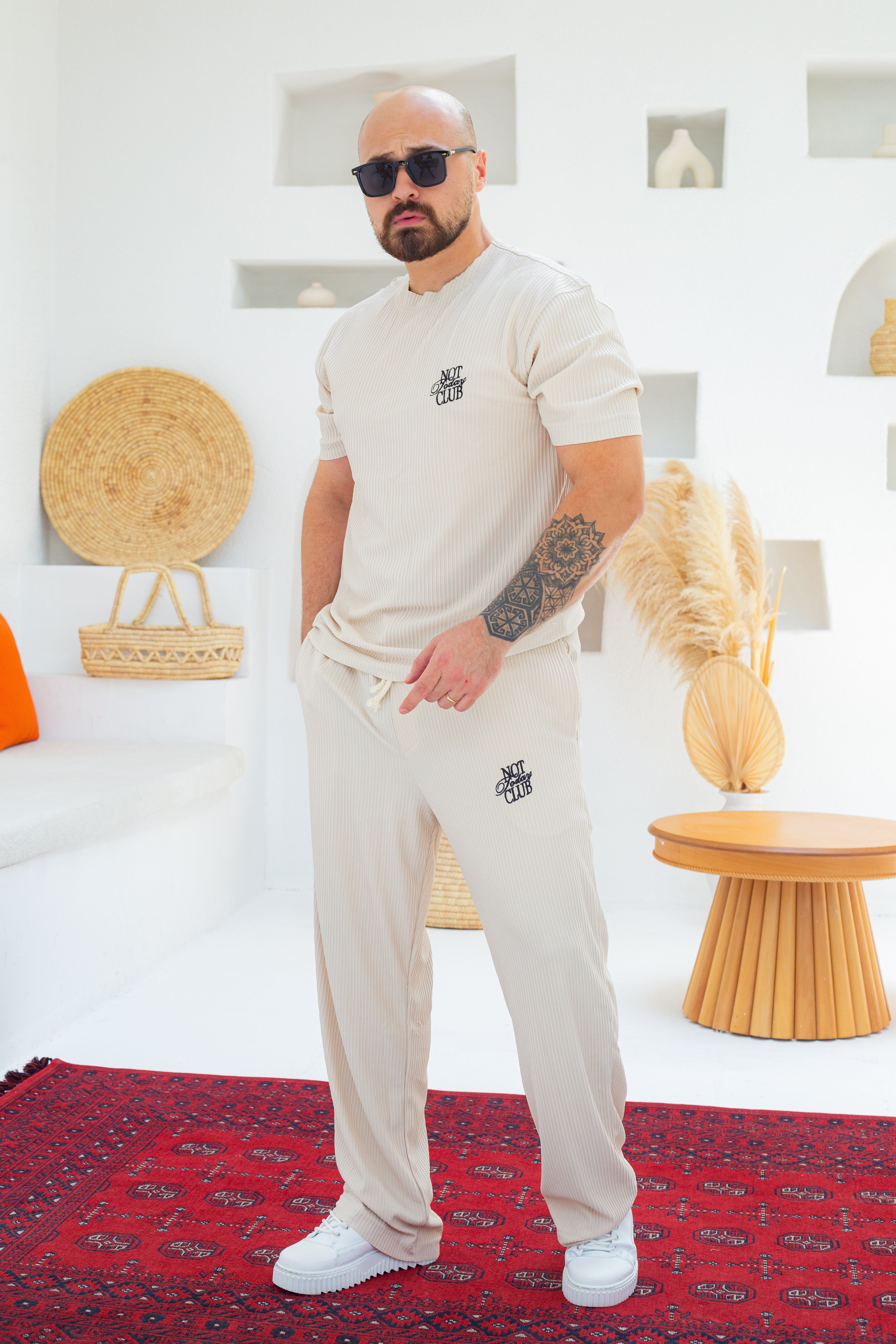 Kendinden Dokulu Nakış Detaylı Alt/Üst Takım(TKK55)