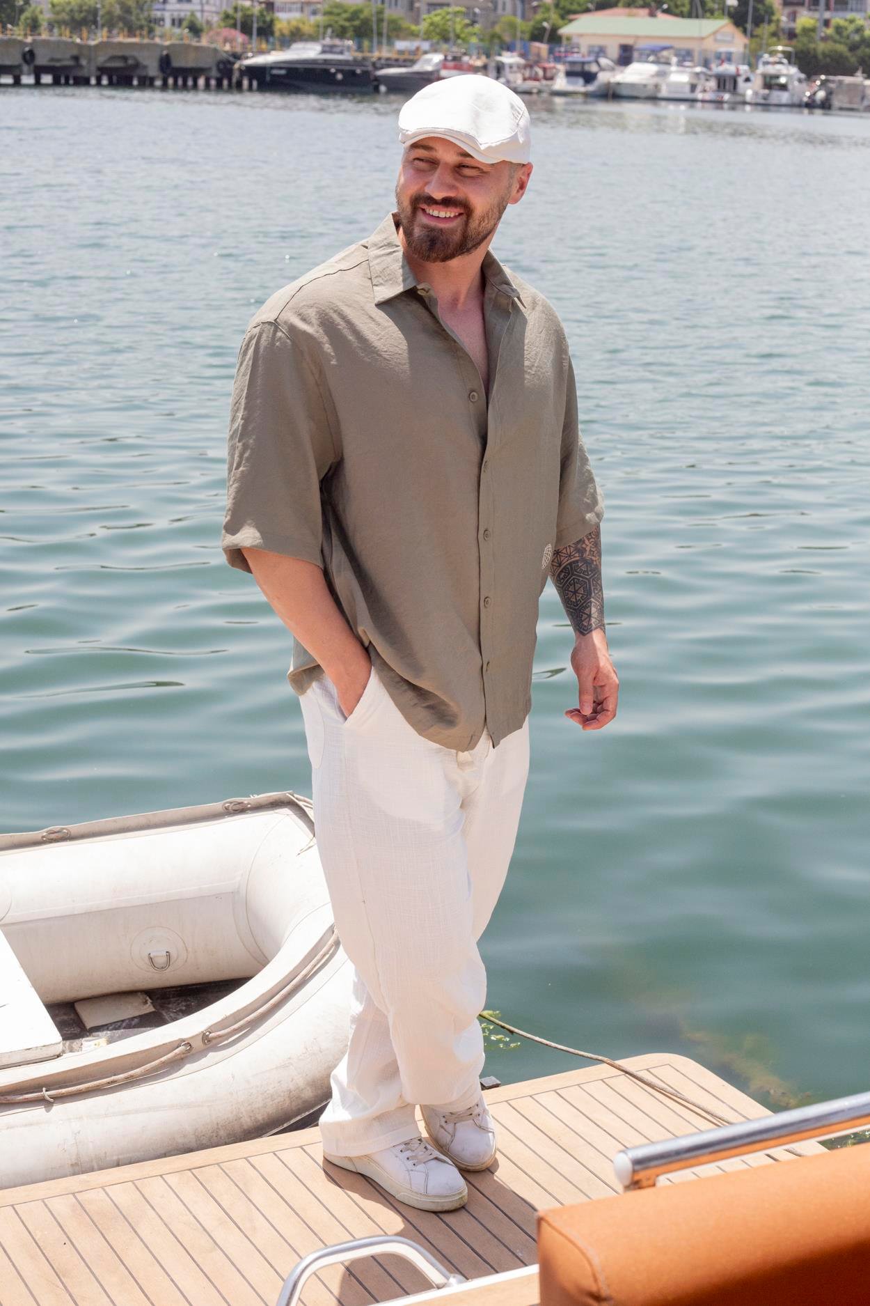 Midilli Detaylı Rahat Kalıp Gömlek (GMY67)