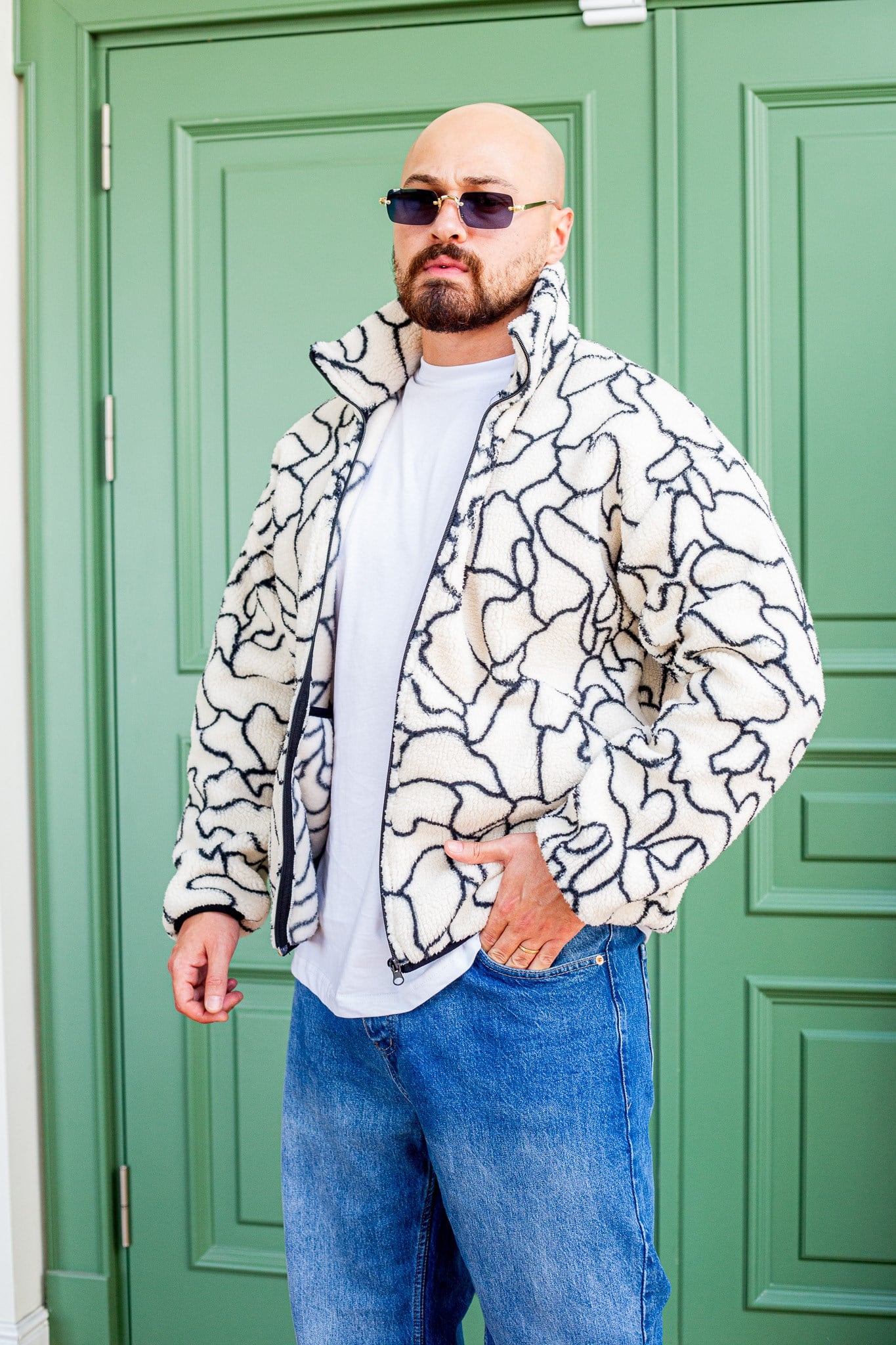 Oversize Fermuarlı Çizgi Desenli Peluş Ceket (MEVB78)