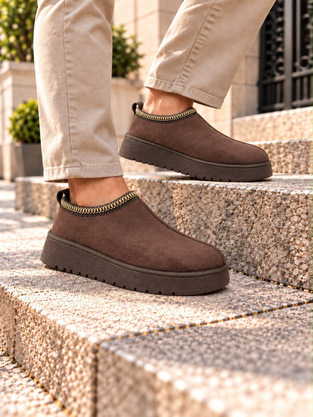 Süet Dokulu Kalın Taban Erkek Slip-On Ayakkabı (AYKKA24)