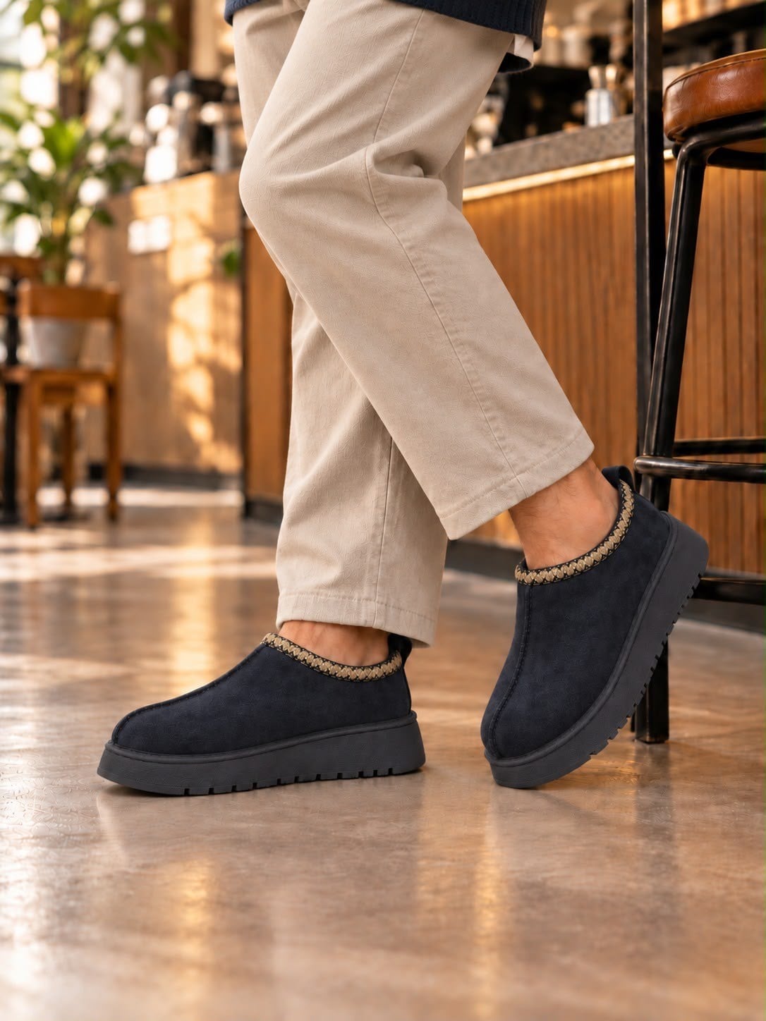 Süet Dokulu Kalın Taban Erkek Slip-On Ayakkabı (AYKS24)