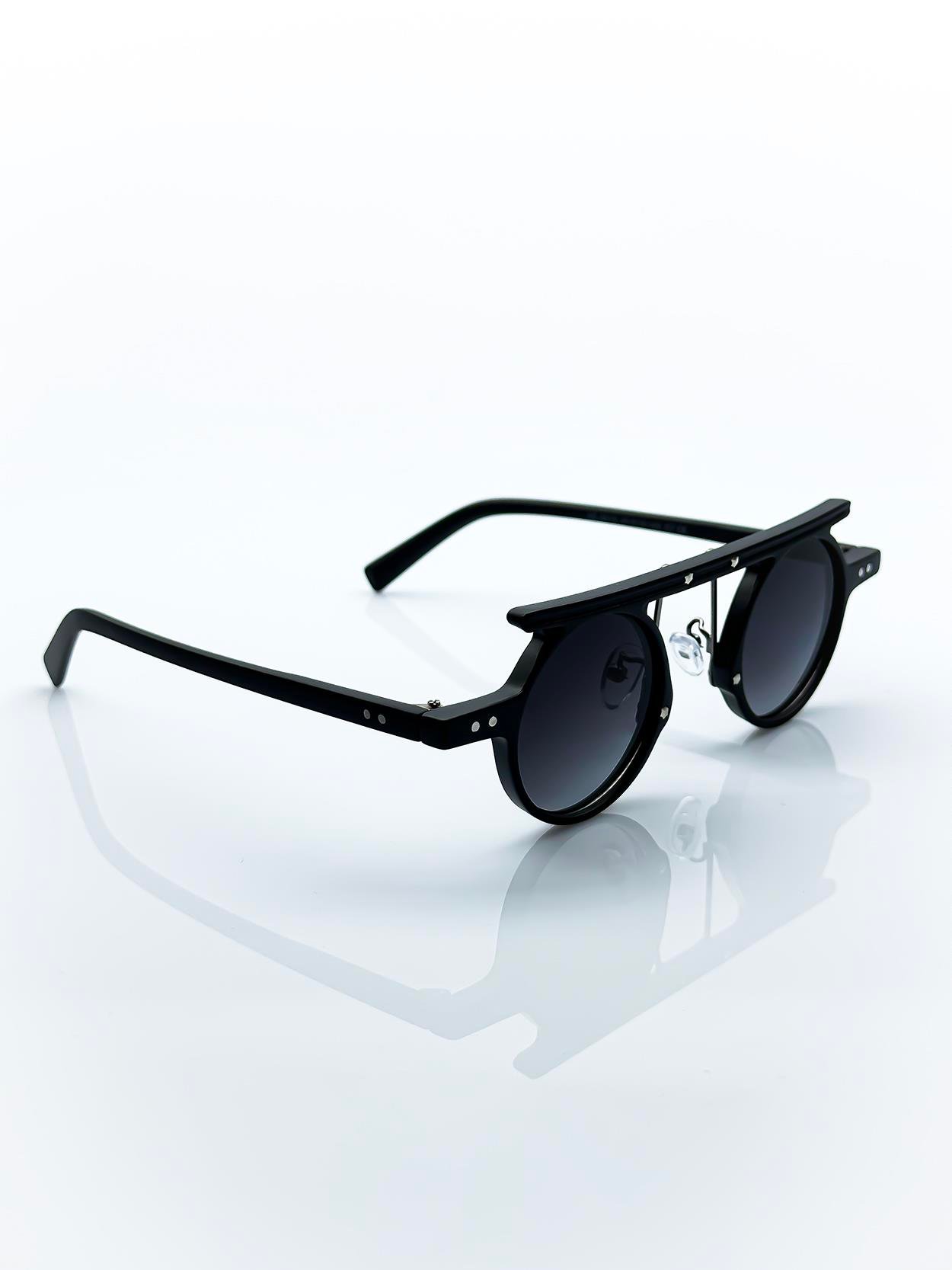 UV-400 Korumalı Güneş Gözlüğü (PRAG)