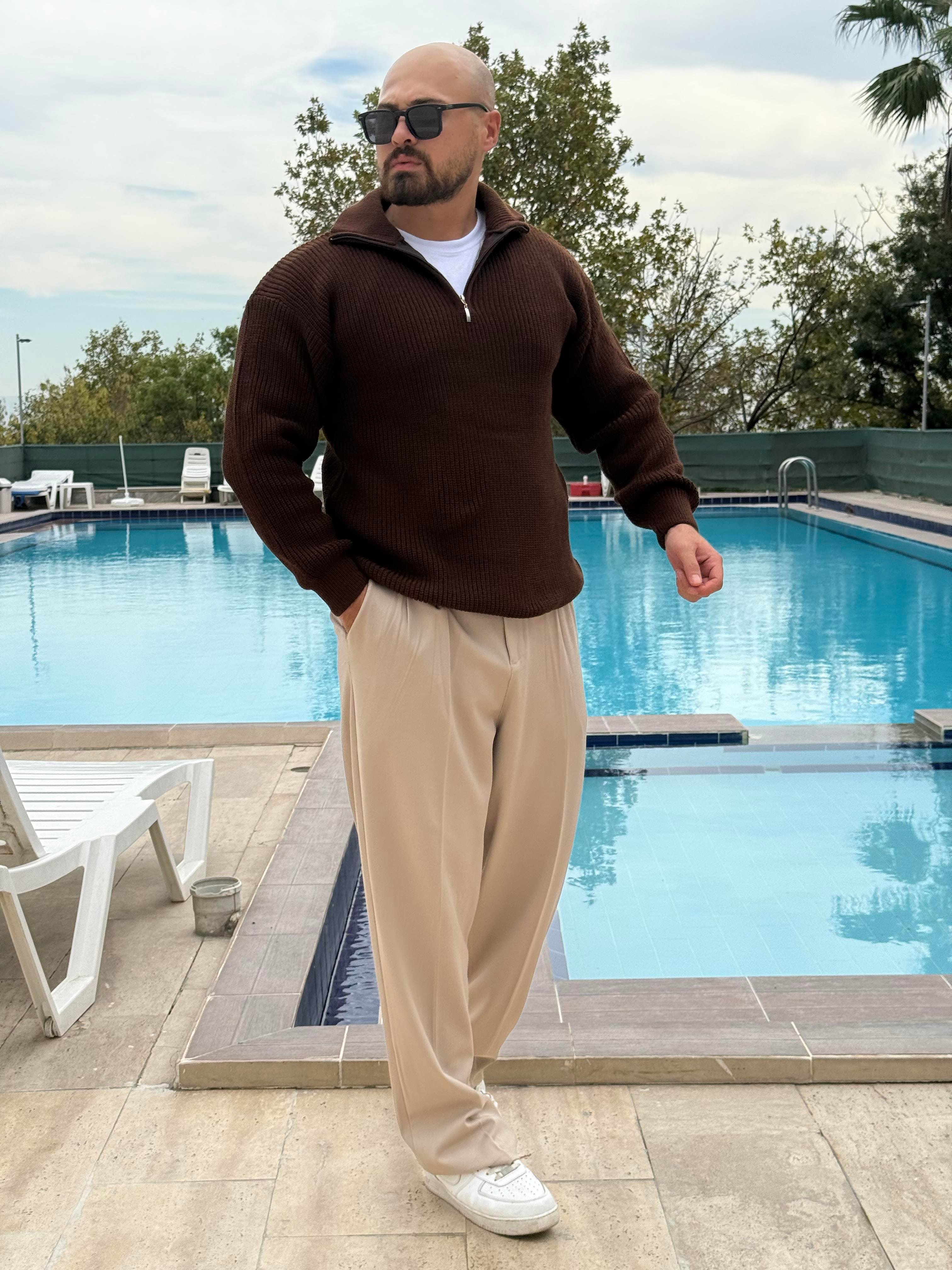 Yarım Fermuarlı Oversize Örme Kazak (SVTKA48)