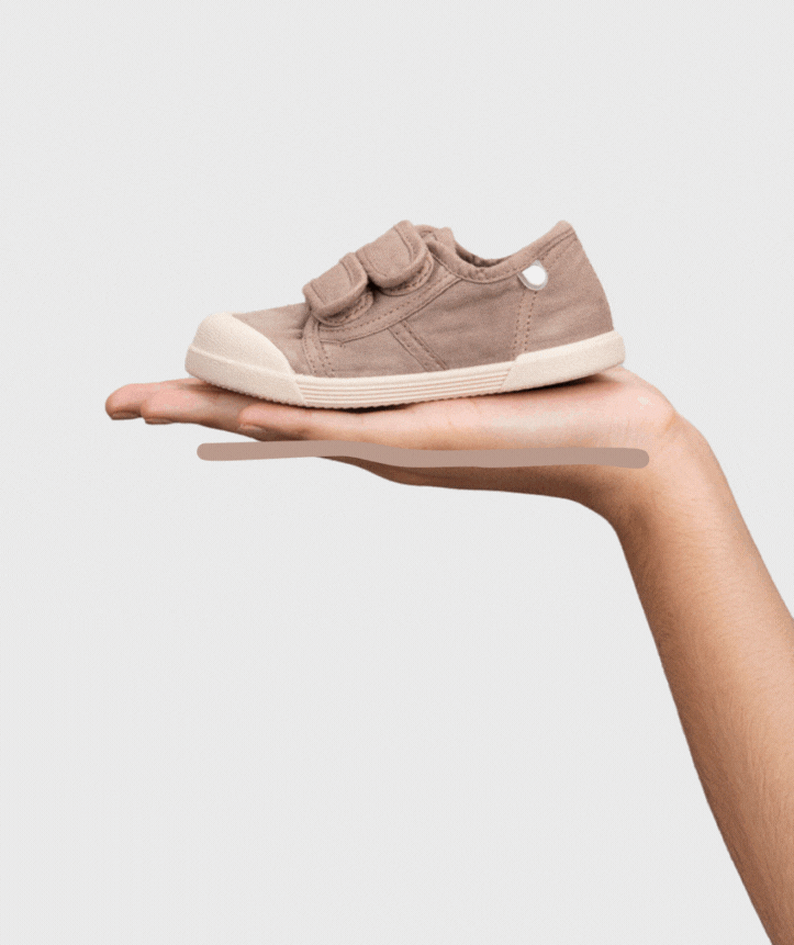 Igor Lona V. Cacao/ Kakao