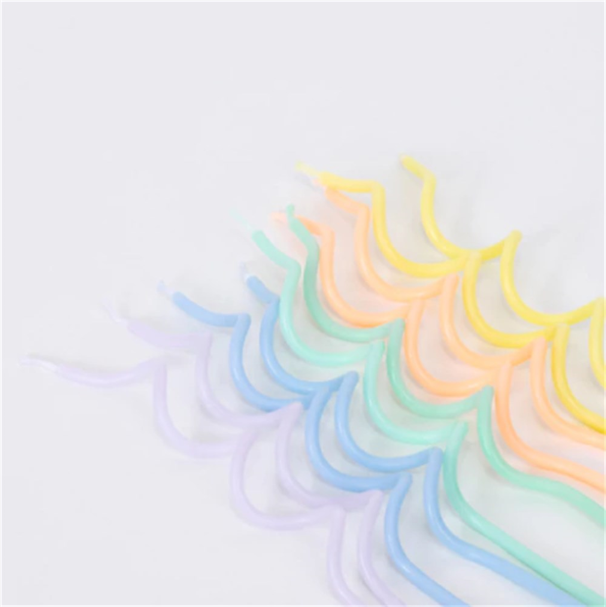 Meri Meri - Mixed Swirly Candles - Pastel Kıvrımlı Mumlar - 20'li