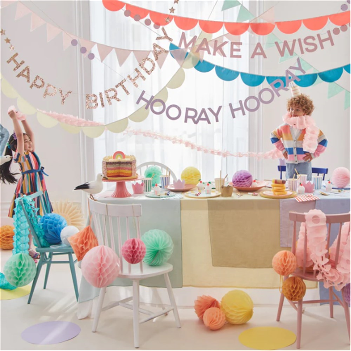 Meri Meri - Rainbow Birthday Garland - Gökkuşağı Doğum Günü Asılan Süsler - 8 parça