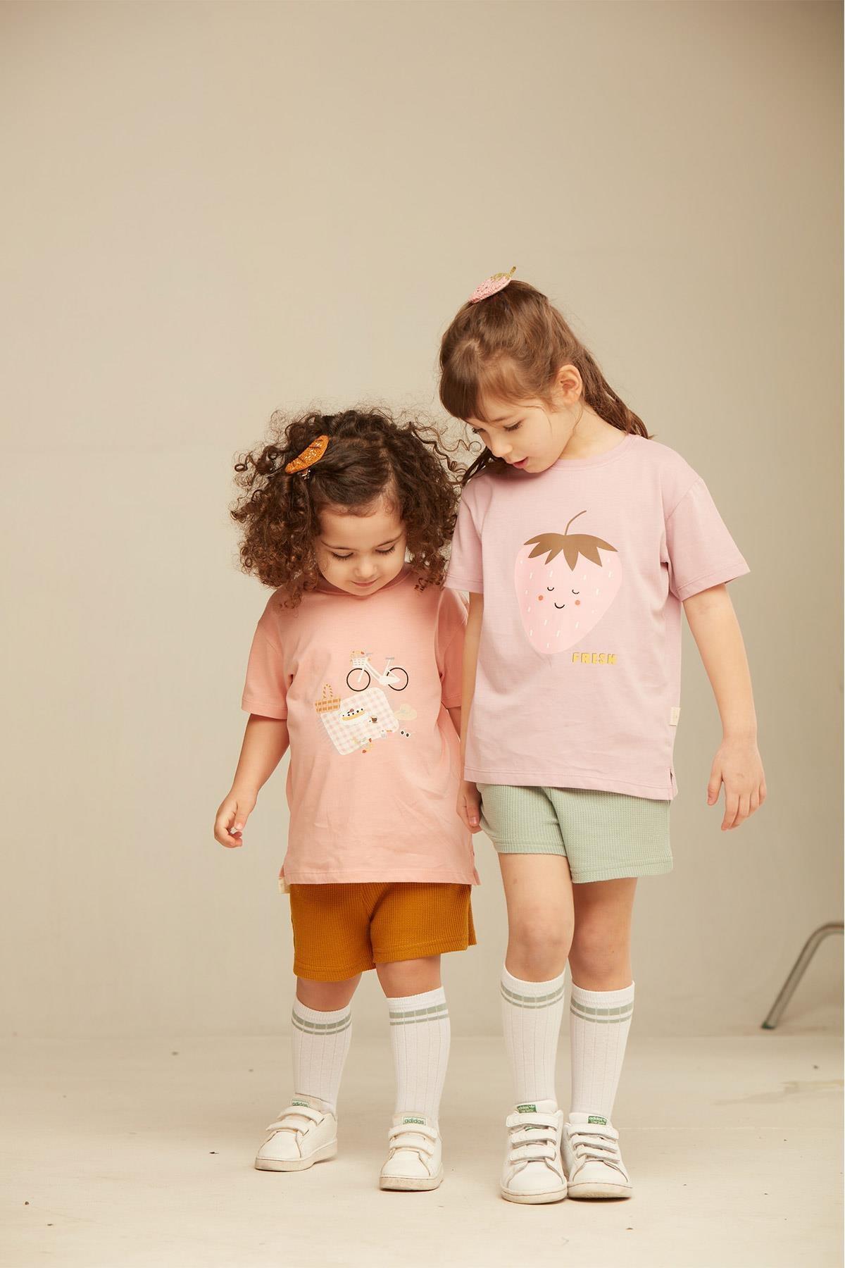 Miela Çilek Baskılı T-shirt - Lila