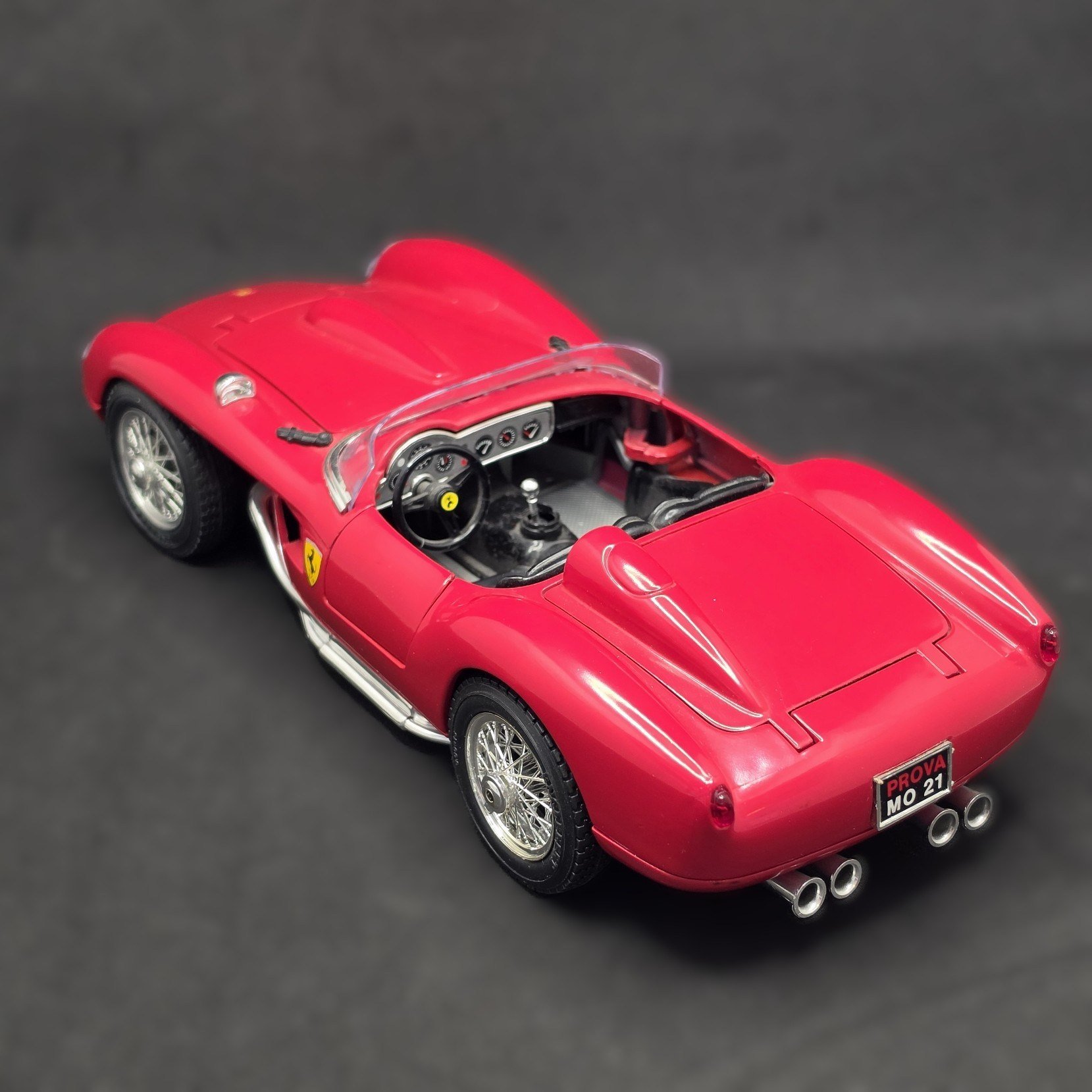 DiecastBburago 1:18 Ferrari 250 Testa Rossa (1957) Made in Italy (Vintage Diecast)