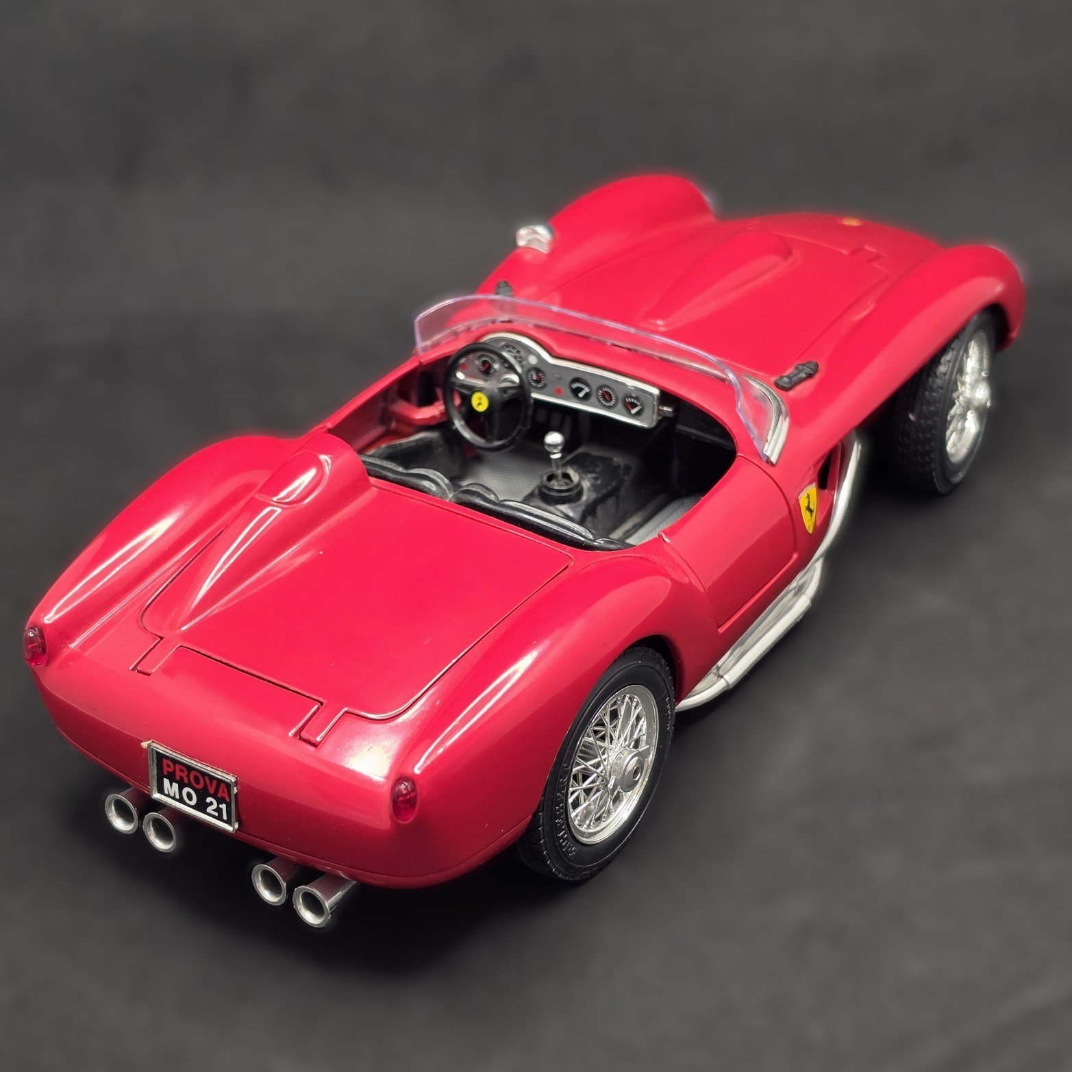DiecastBburago 1:18 Ferrari 250 Testa Rossa (1957) Made in Italy (Vintage Diecast)