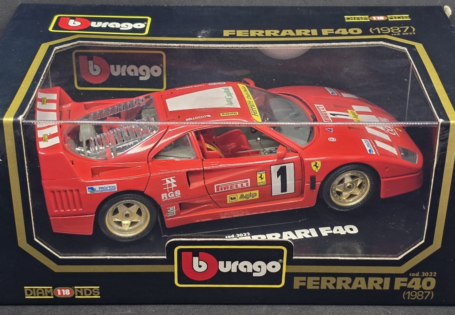 DiecastBburago 1:18 Ferrari F40 (1987) Racing Edition #1 - Kutulu (Cod. 3032 Made in Italy)