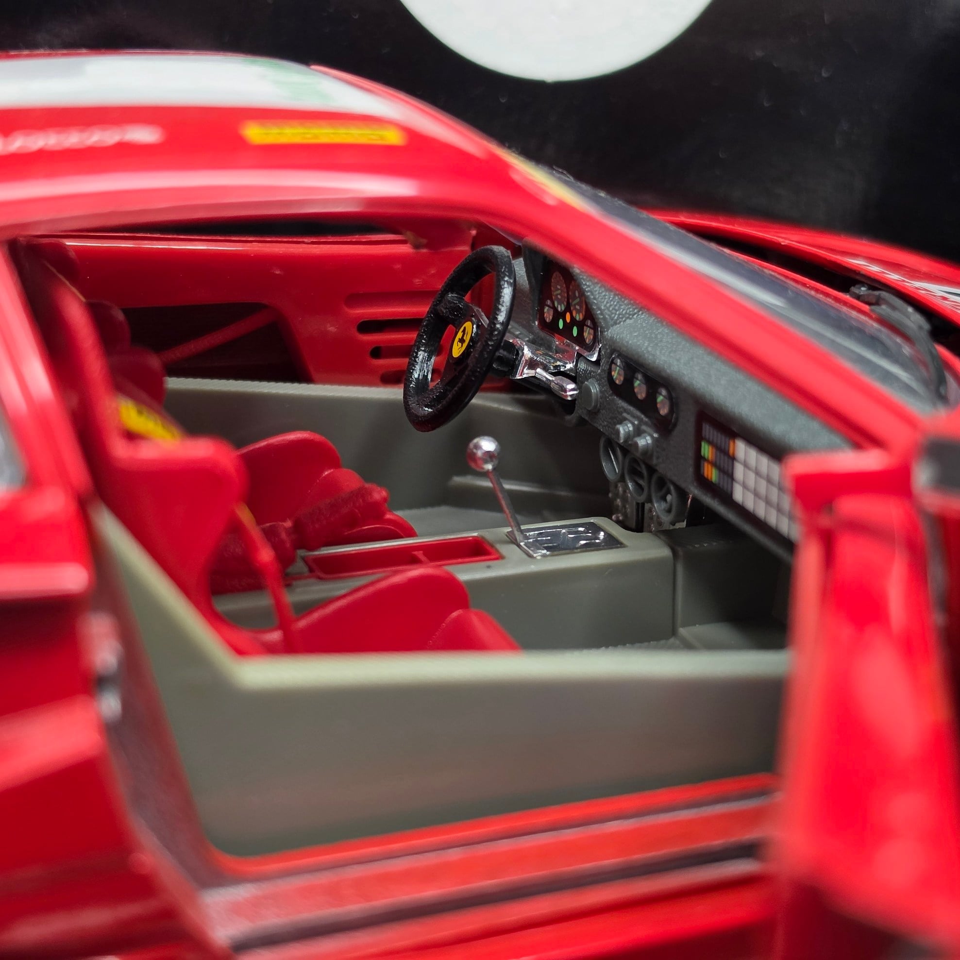 DiecastBburago 1:18 Ferrari F40 (1987) Racing Edition #1 - Kutulu (Cod. 3032 Made in Italy)