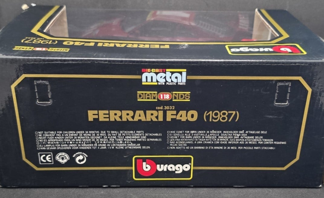 DiecastBburago 1:18 Ferrari F40 (1987) Racing Edition #1 - Kutulu (Cod. 3032 Made in Italy)