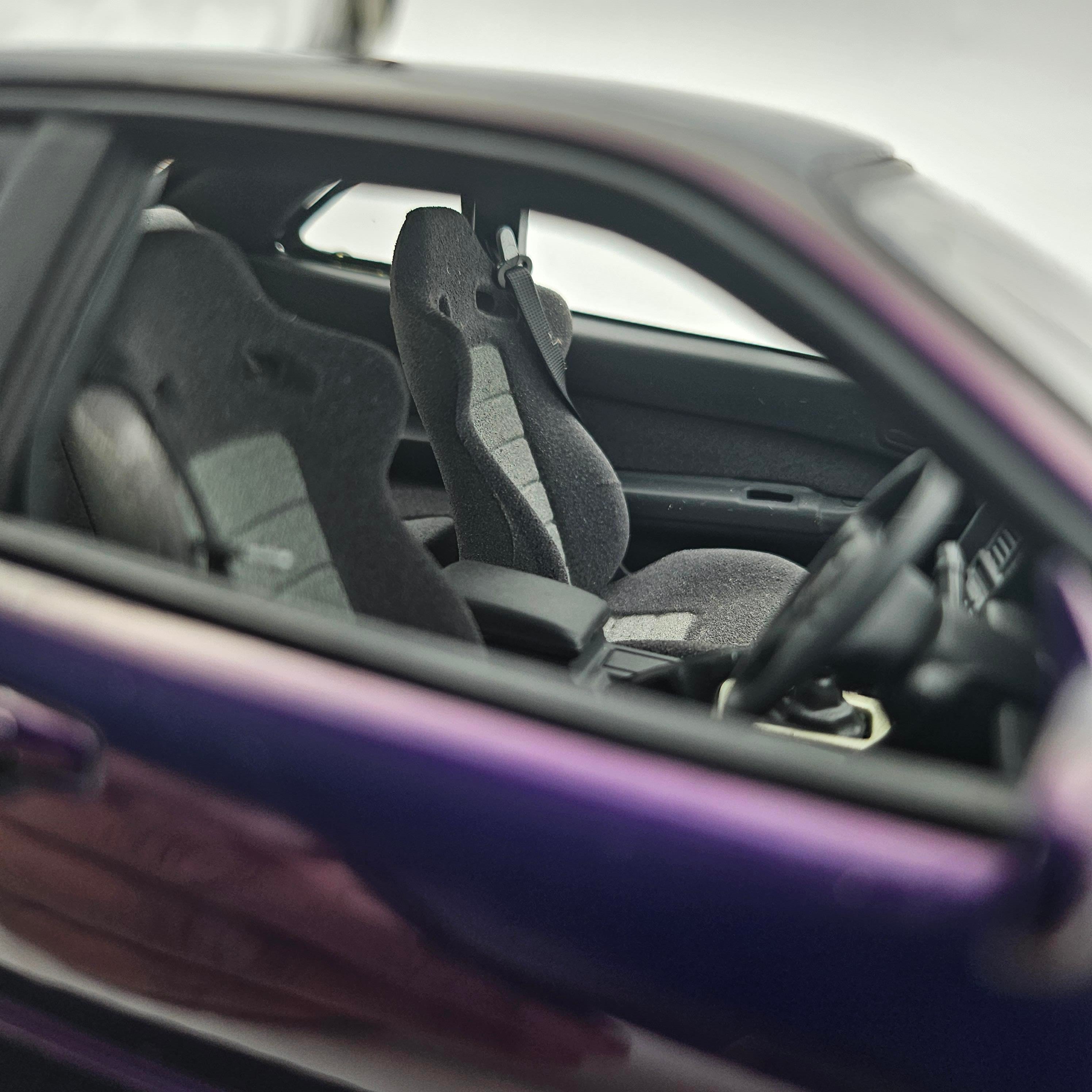 hpi.racingAUTOart - Nissan Skyline R34 GT-R 1999 Midnight Purple 1/18