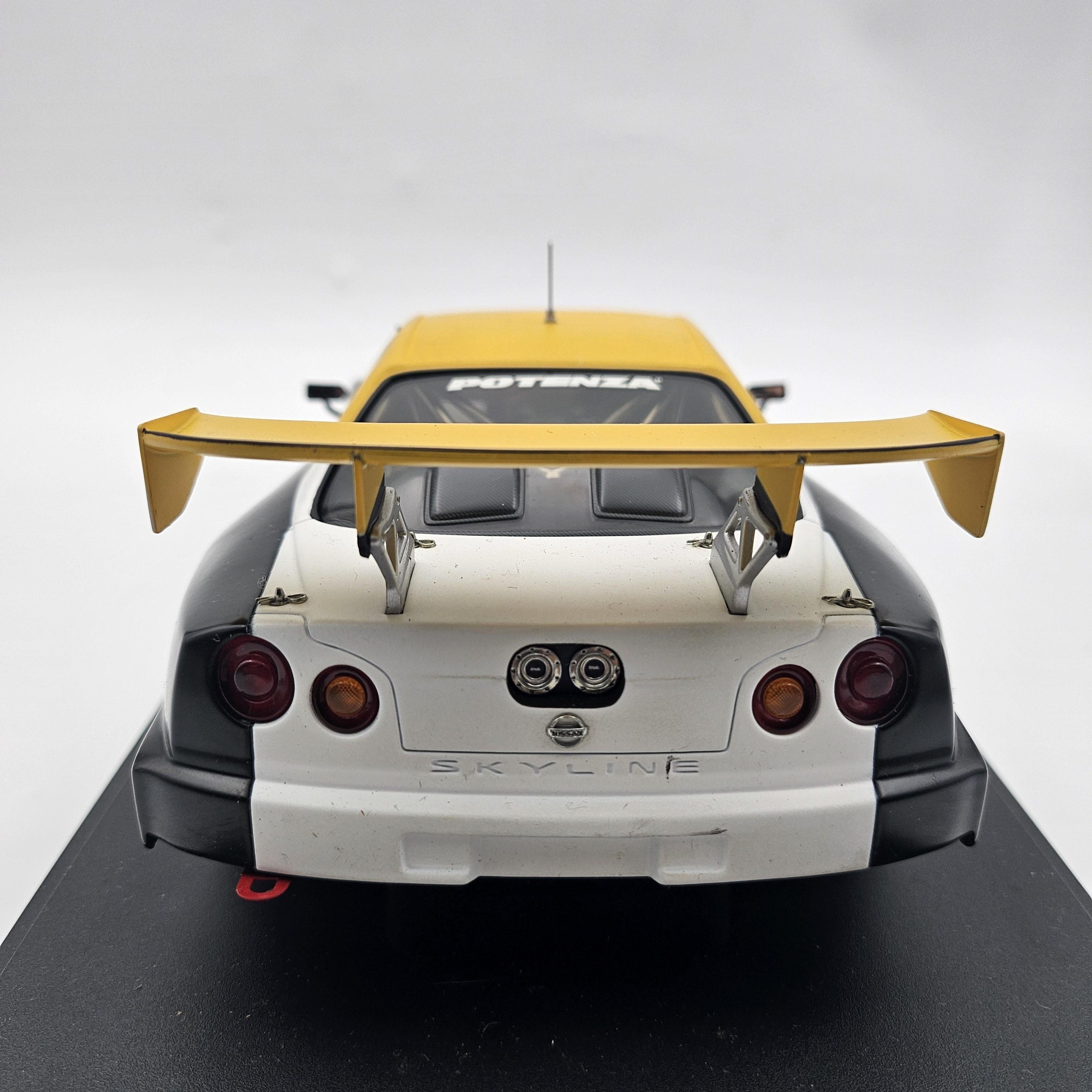 hpi.racingAUTOart - Nissan Skyline R34 JGTC 2001 Test Car 1/18