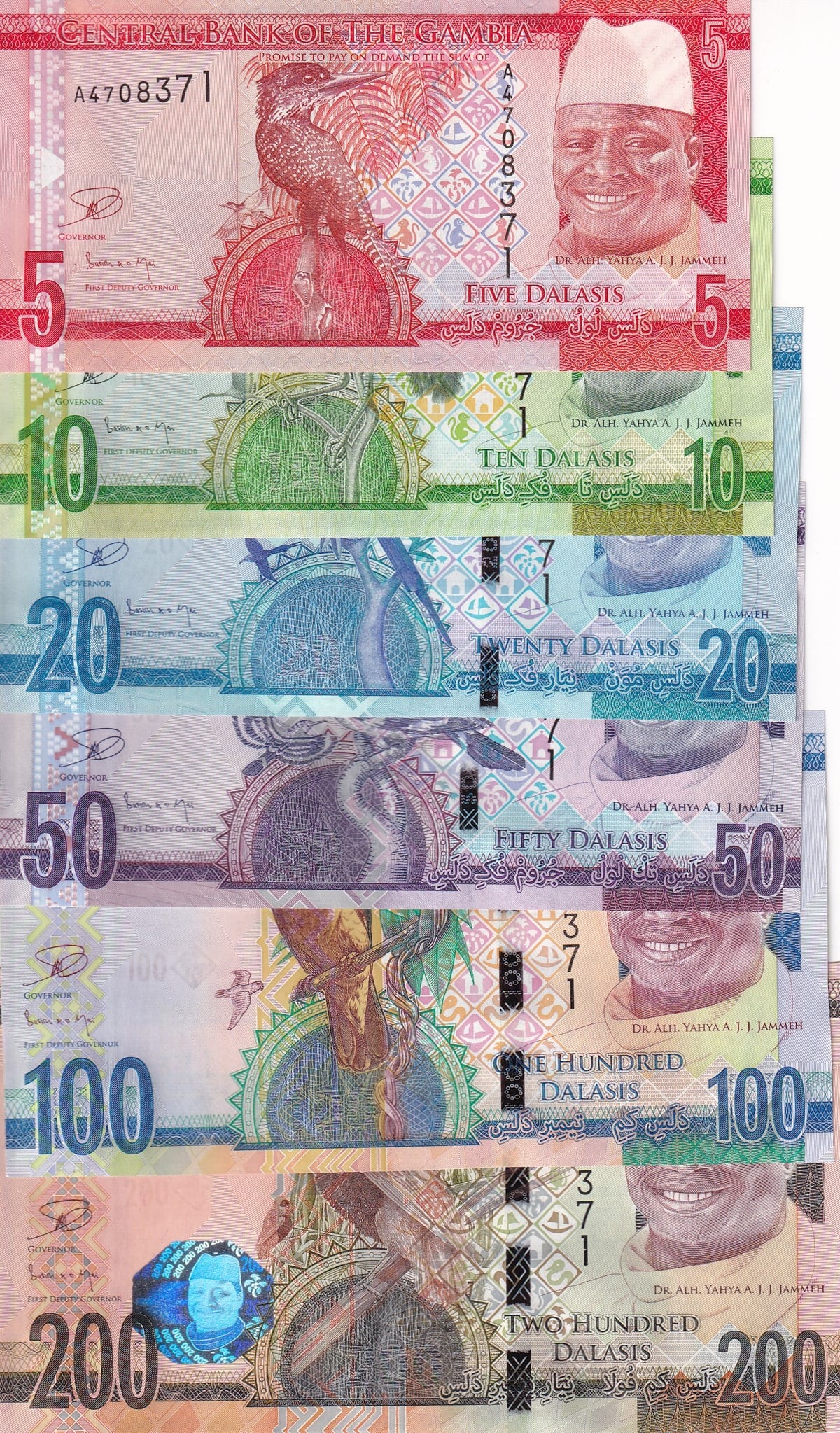 Yabancı Devletlerin Kağıt ParalarıGambiya 2015 ÇİL Eski Yabancı Kağıt Para Seti
