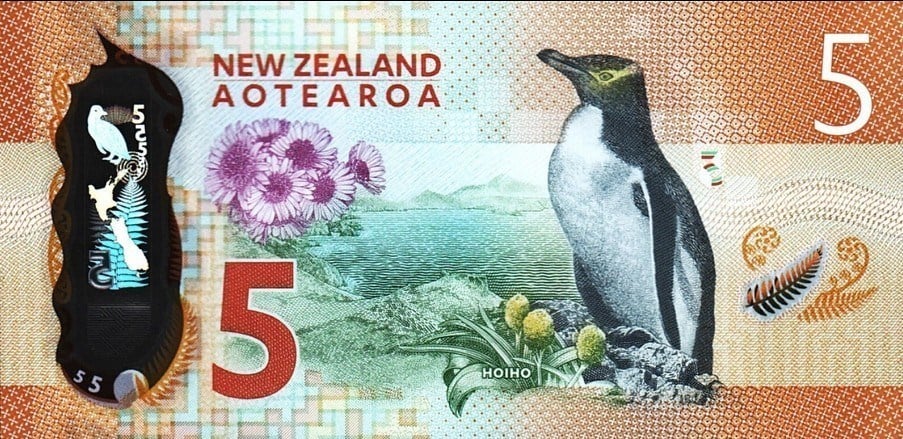 Foreign Paper MoneyYeni Zelanda, 5 Dolar (2015) ÇİL Eski Yabancı Polimer Para