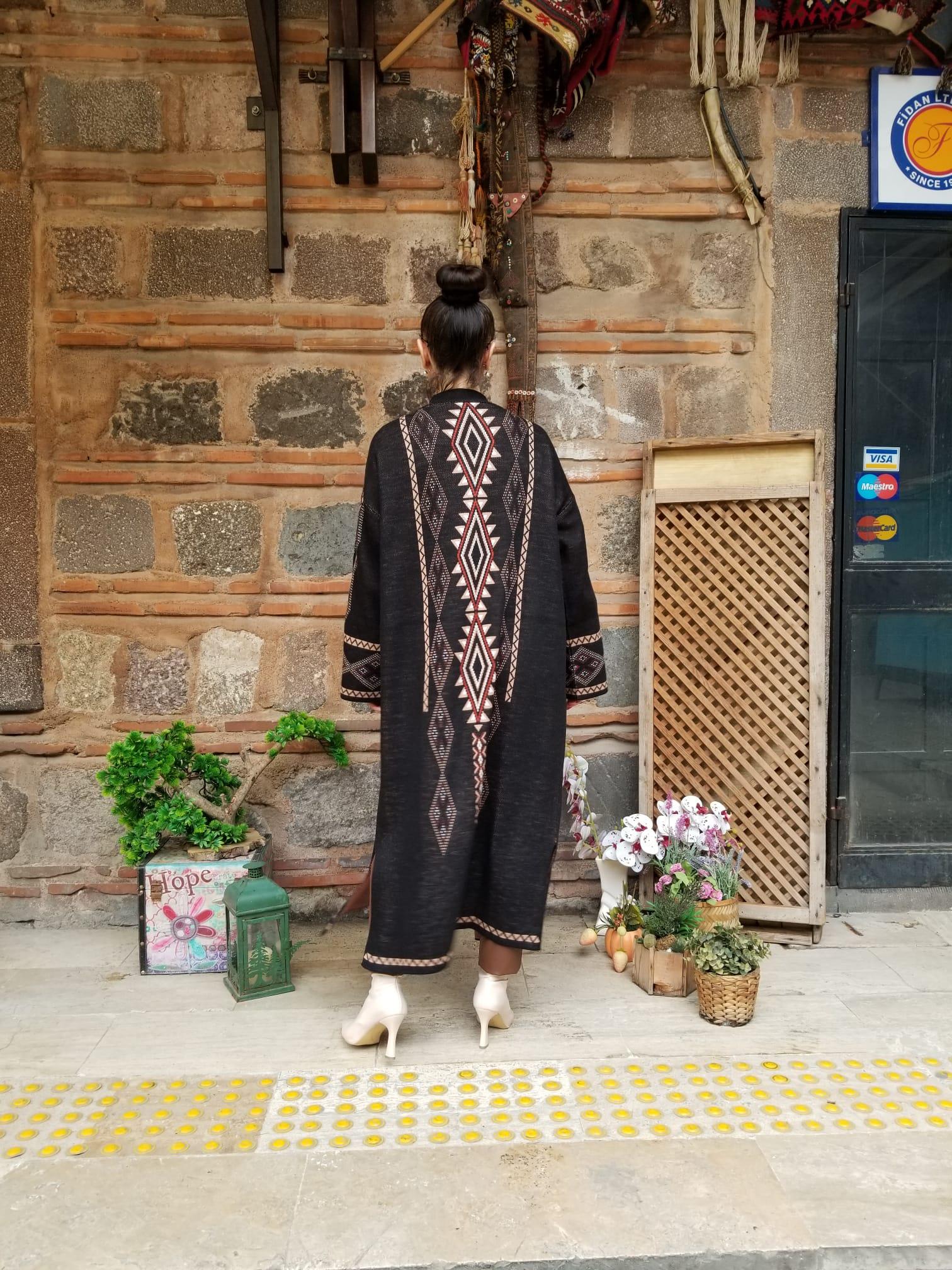  Örme Triko  Siyah Uzun Hırka