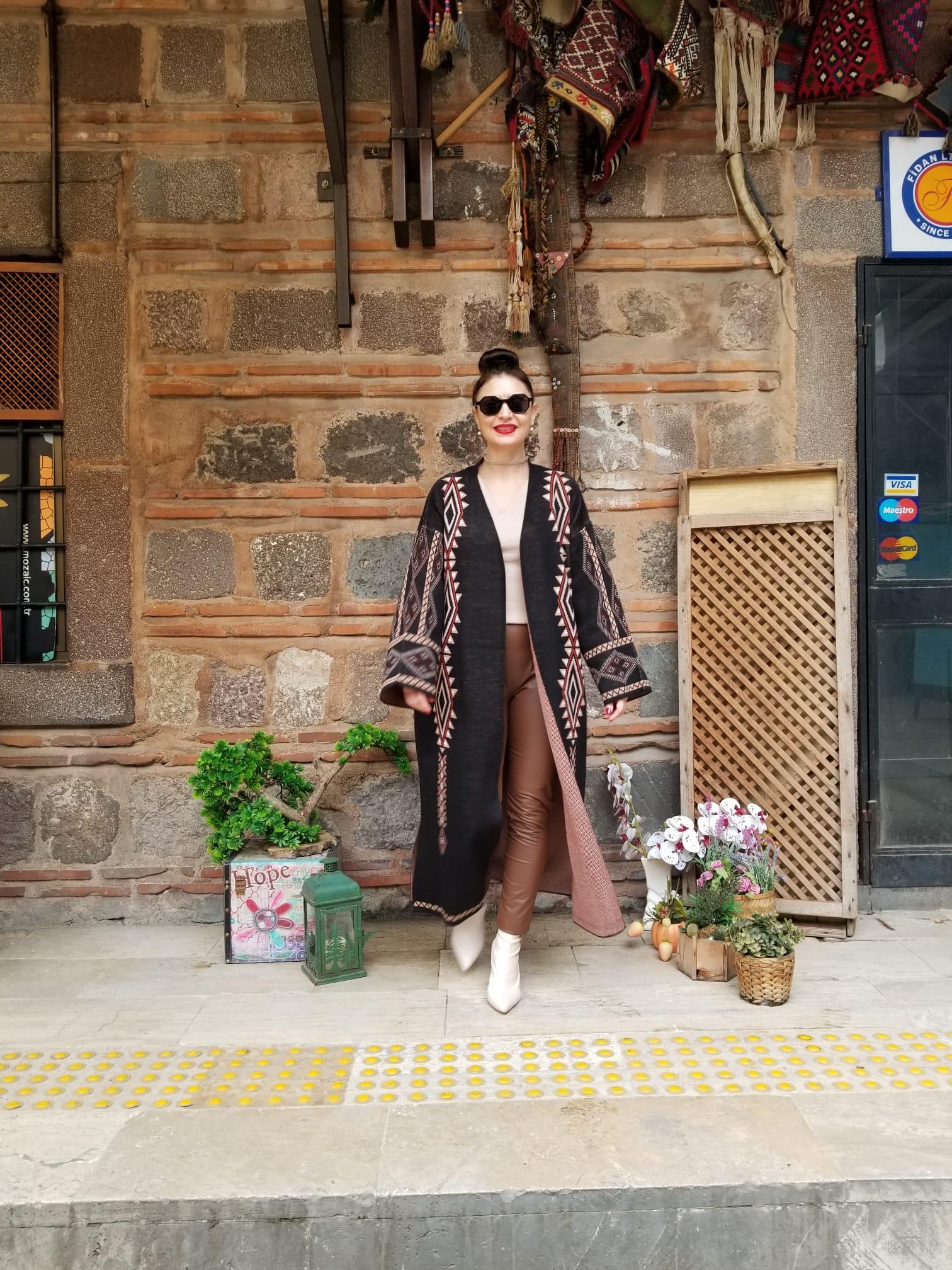  Örme Triko  Siyah Uzun Hırka