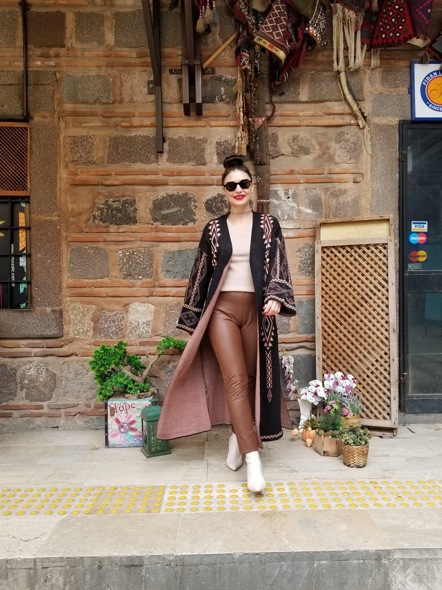  Örme Triko  Siyah Uzun Hırka