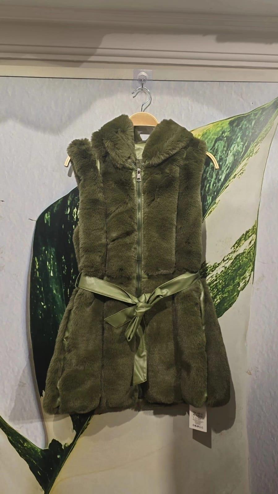 İtalyan İmitasyon kürk içi astarlı kapişonlu