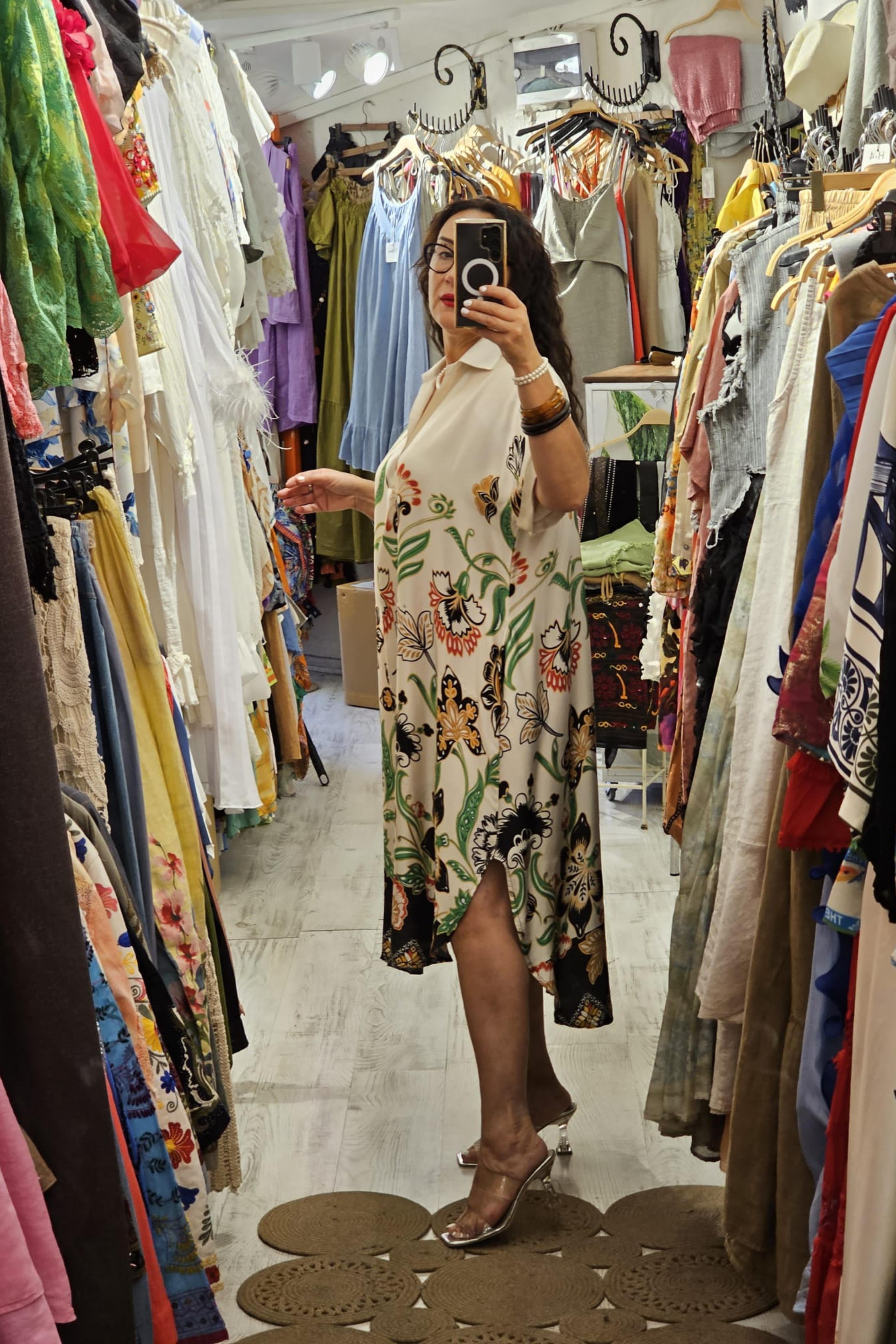 İtalyan İpek Saten Elbise Siyah ve Yeşil Desenli Ekru