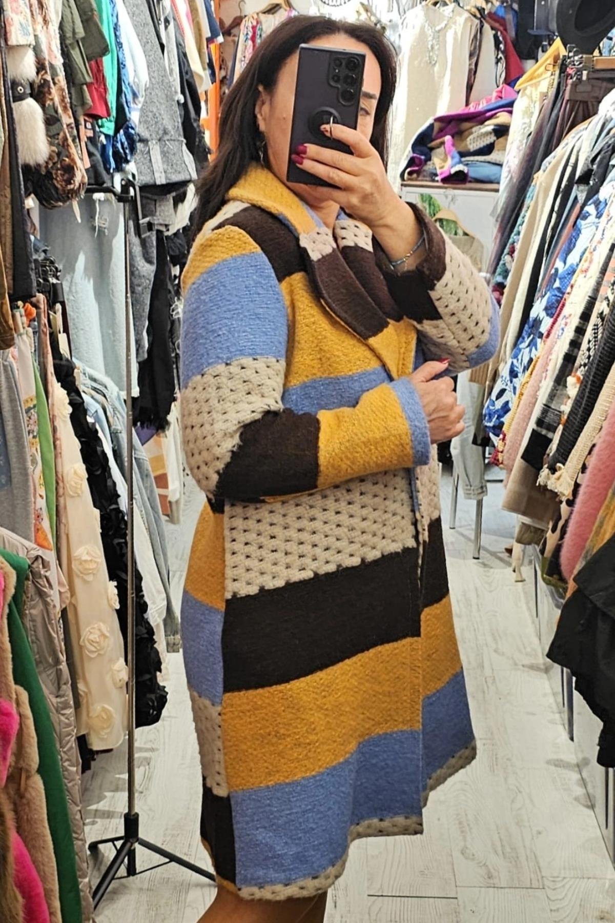 İtalyan Keçe Kumaş Astarlı Kaban Renkli