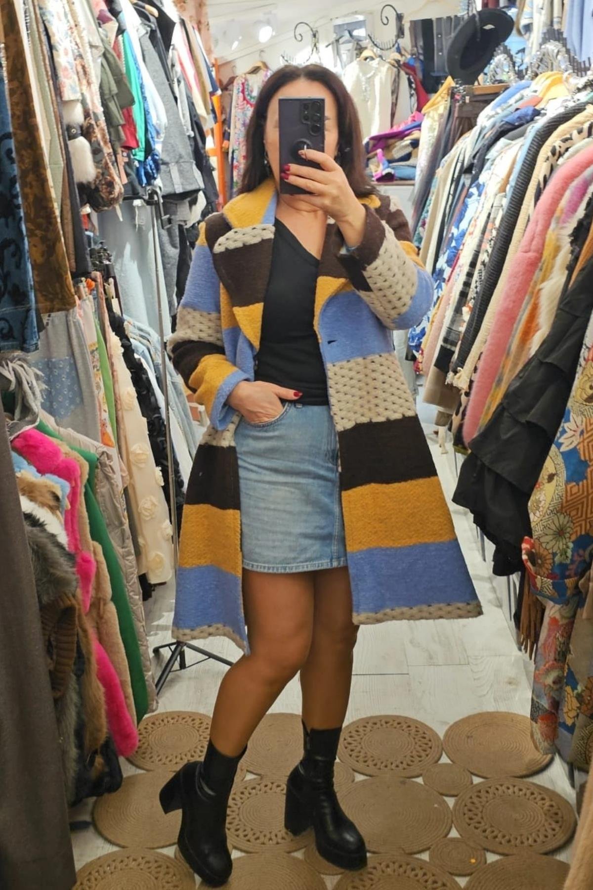 İtalyan Keçe Kumaş Astarlı Kaban Renkli