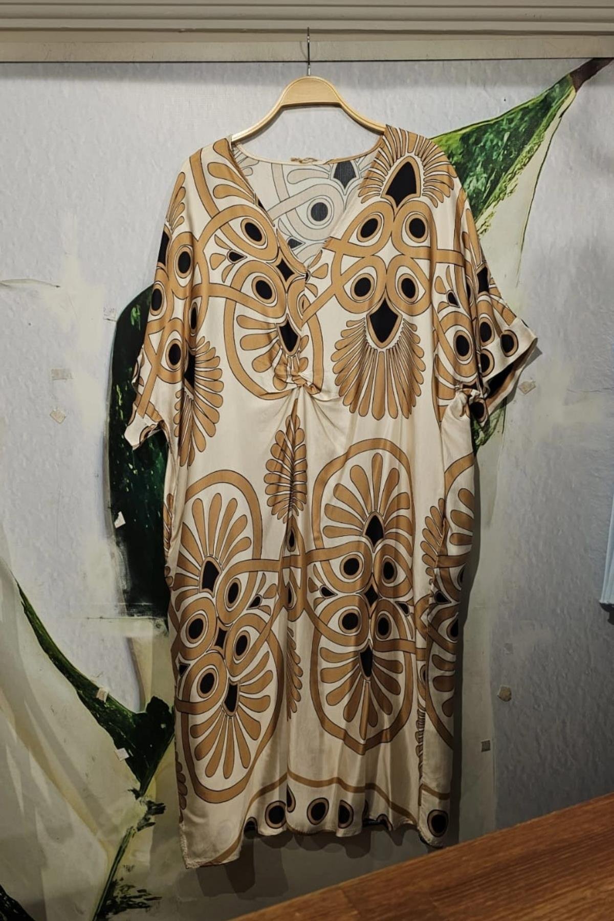 İtalyan Pamuklu Saten Desenli Ekru