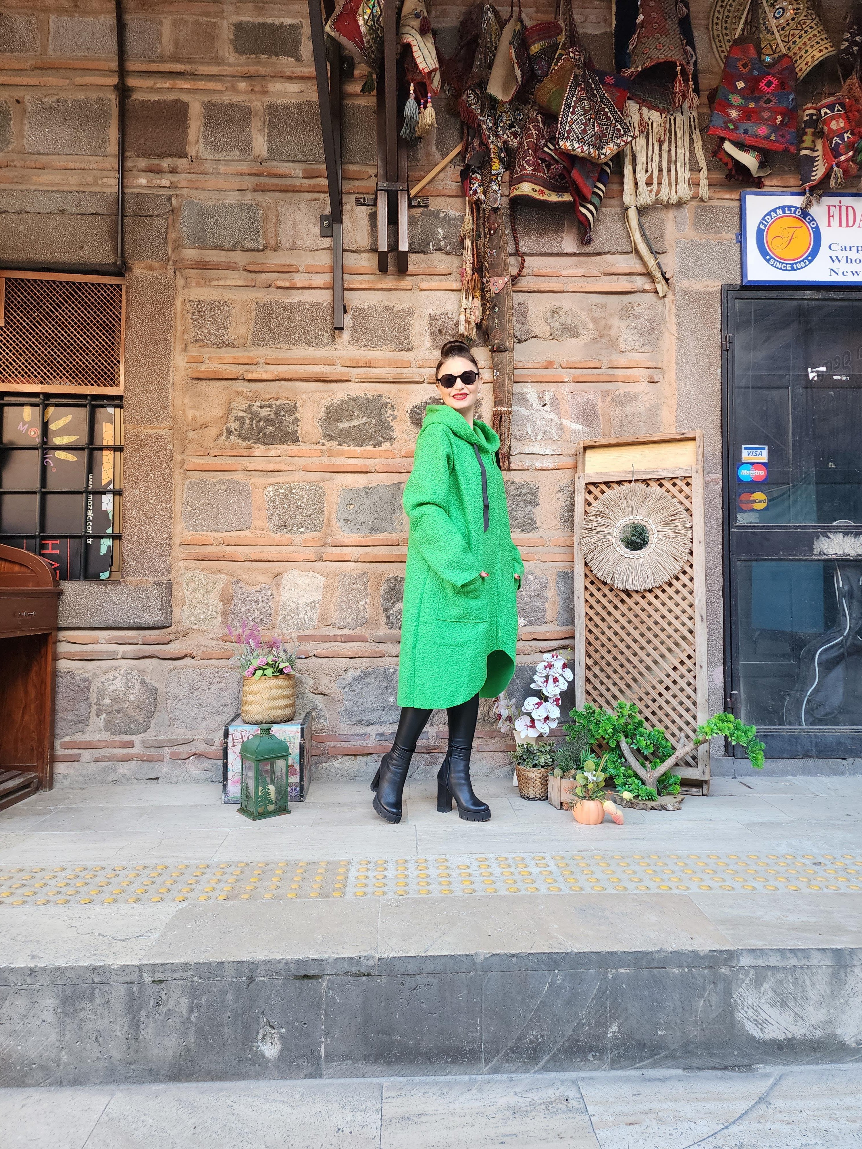 İtalyan Yün Buklet Kapişonlu Cepli Kaban Yeşil