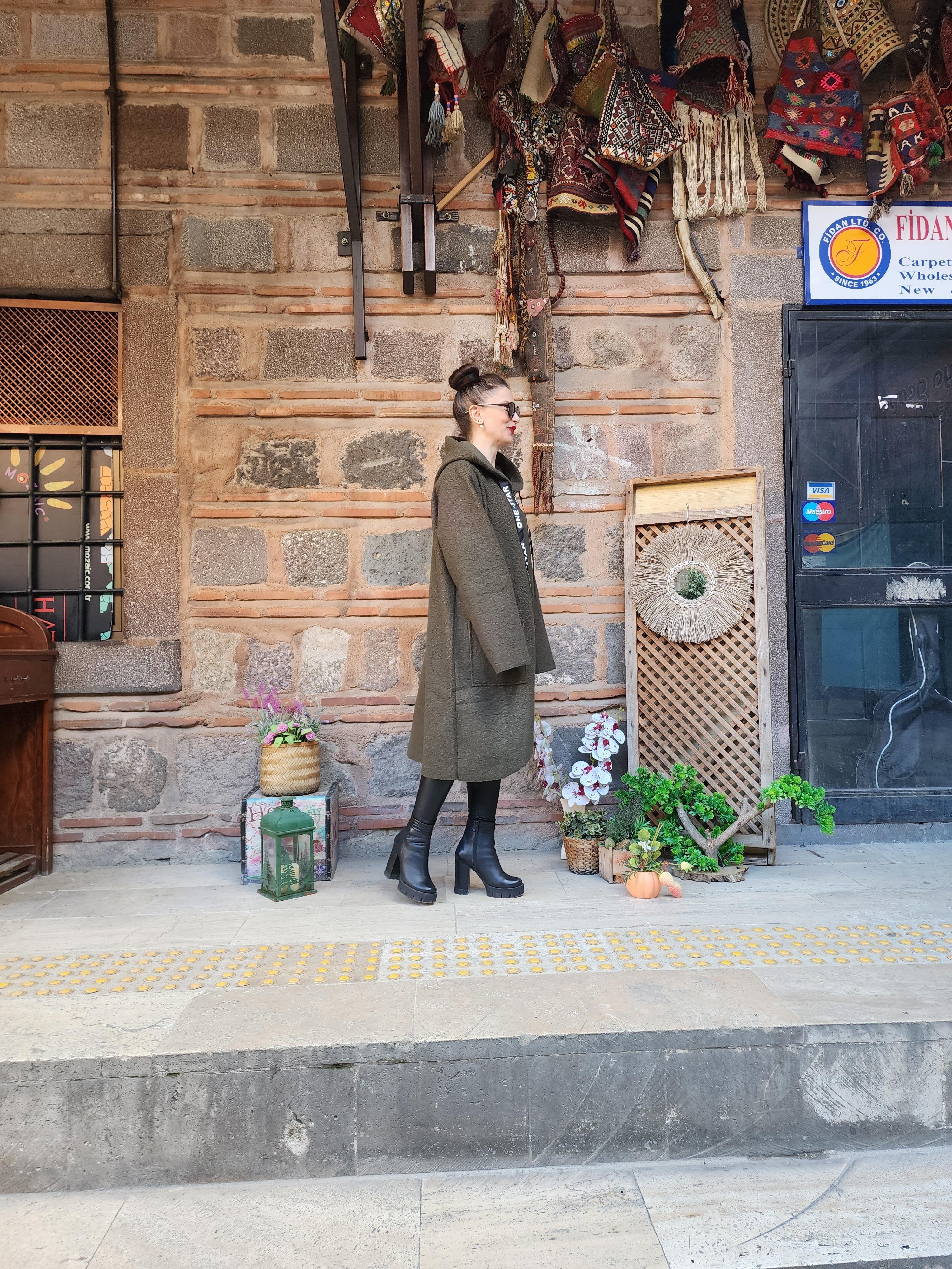 İtalyan Yün Buklet Kapişonlu Cepli Kaban Haki