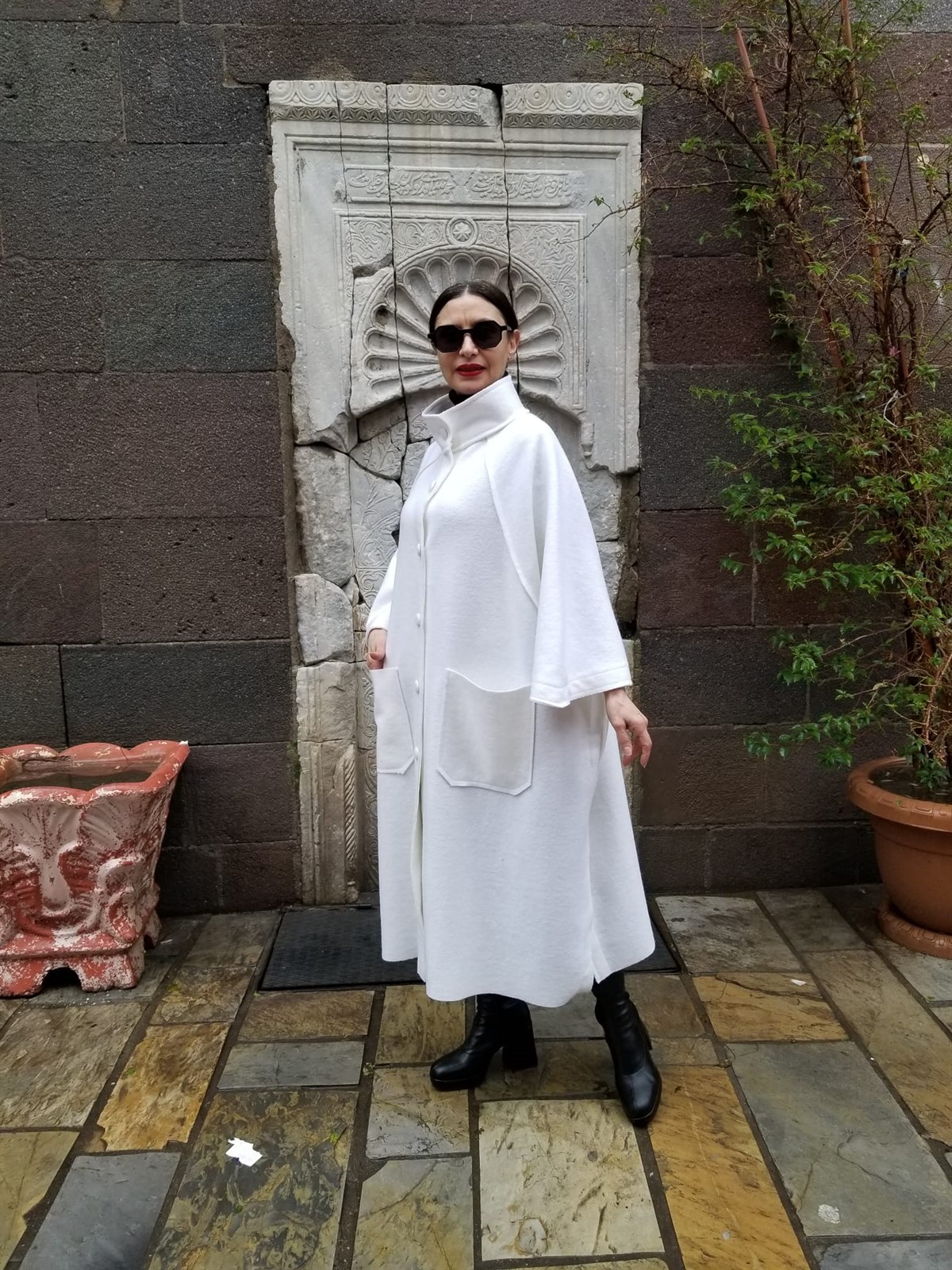 Keçe Kumaş Kaban Beyaz