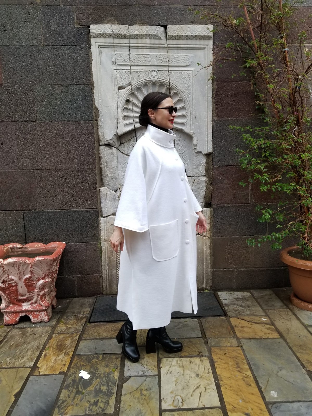 Keçe Kumaş Kaban Beyaz