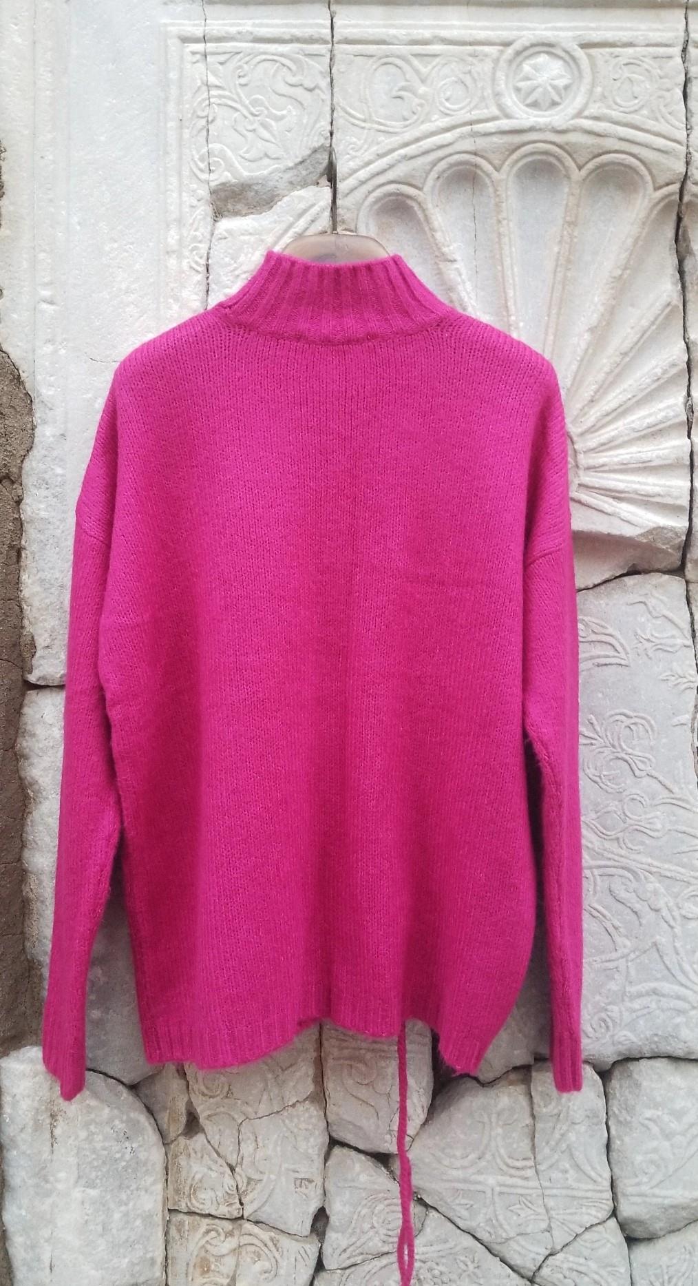 Pembe Renk Tasarım Kazak