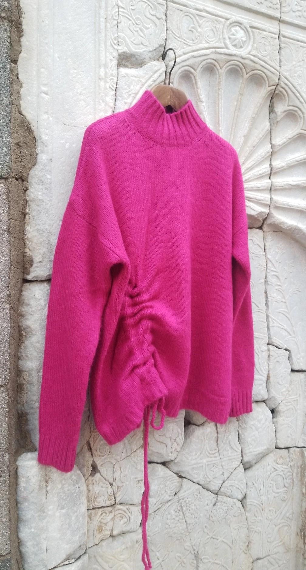 Pembe Renk Tasarım Kazak