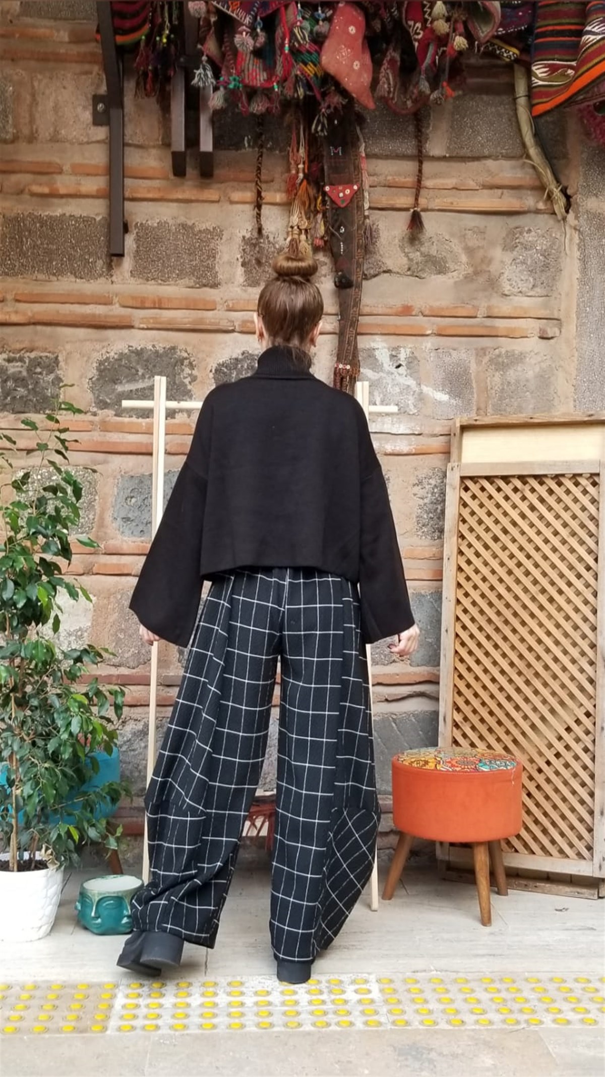 Siyah Kareli Beli Lastikli Pantolon