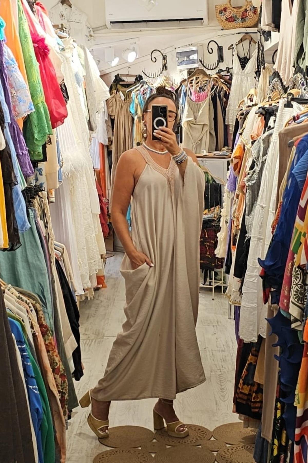 Tensel Kumaş Yarasa Kol V Yaka Elbise Ekru