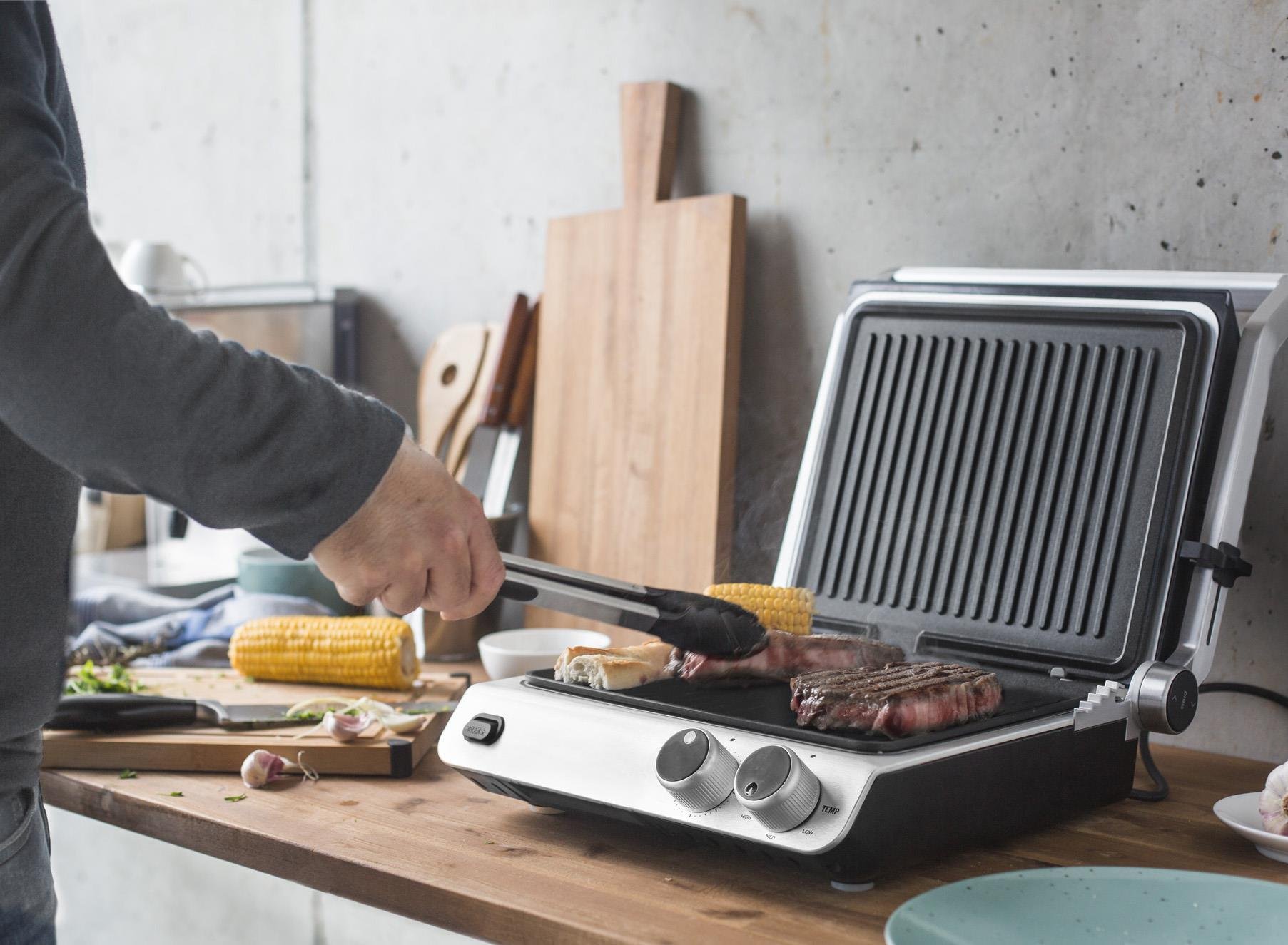 Gastroback Barbekü Izgara ve Tost Makinesi Pro