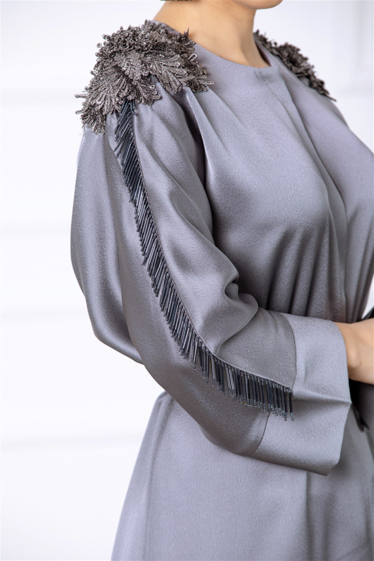 APOLET DETAY ABAYA